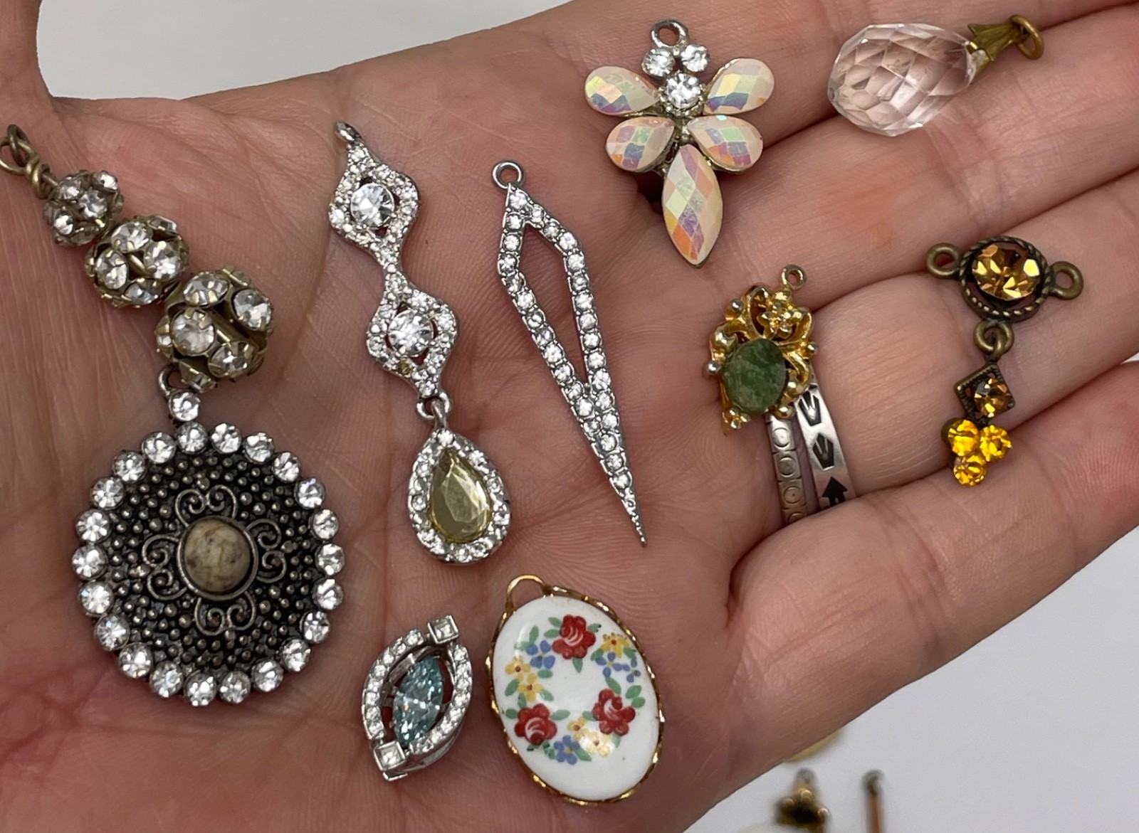 Lot Vtg & Modern Victorian Art Deco Style Pendants Findings Jewelry Craft Ja