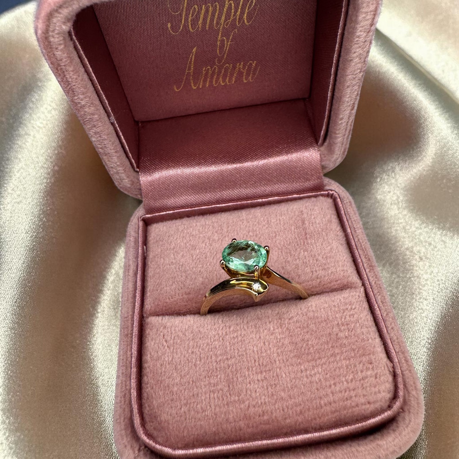 10K Gold Natural Colombian Emerald & Diamond Ring -Size 8 -1ct Bypass Ring 2.2g