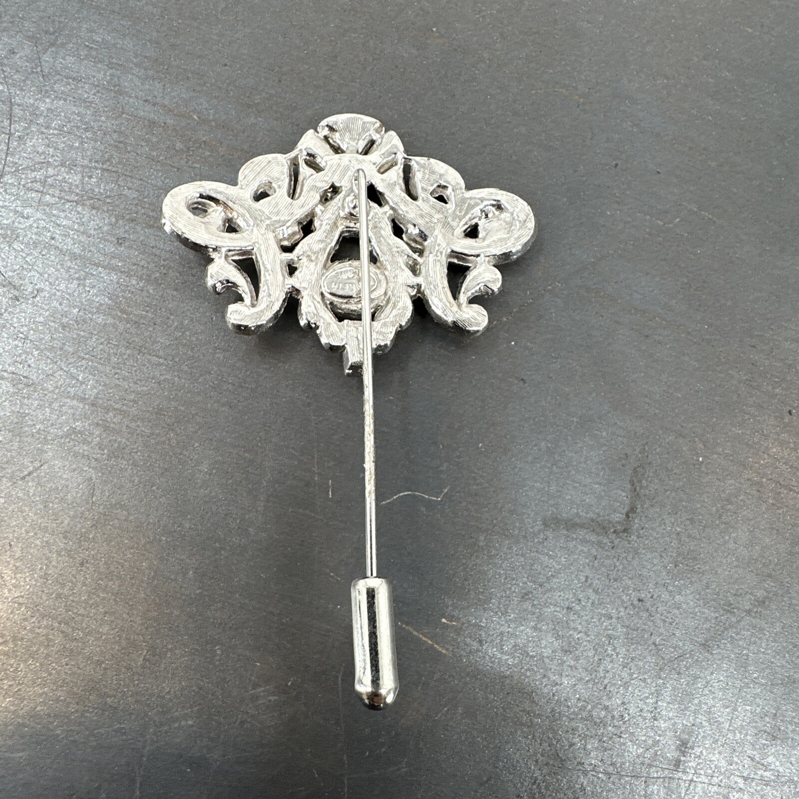 KJL Kenneth Jay Lane Stickpin Lapel Pin With Rhinestones