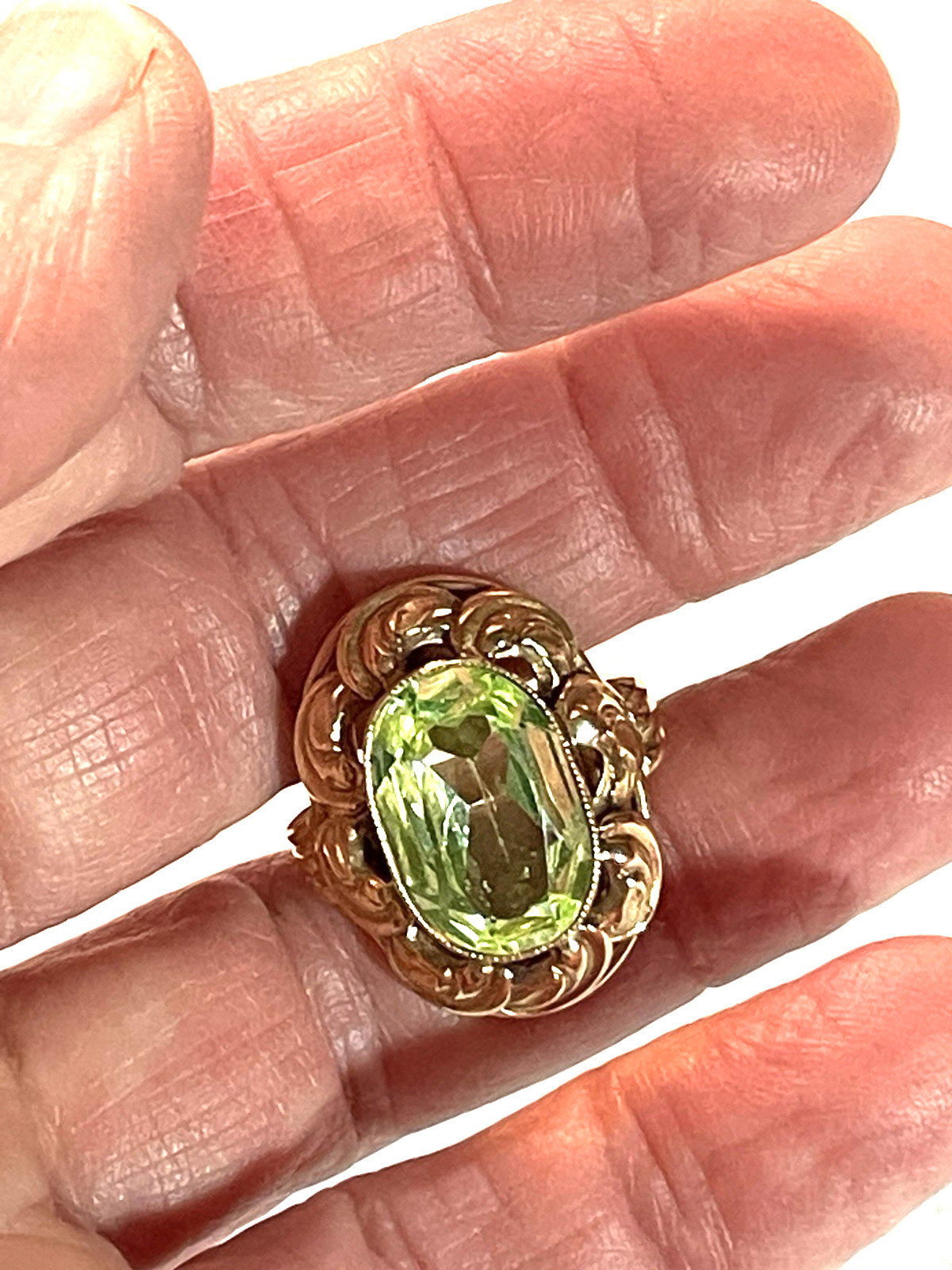 Vintage Mid Century 14k Yellow Gold Austrian Uranium Glass Cocktail Ring Size 5
