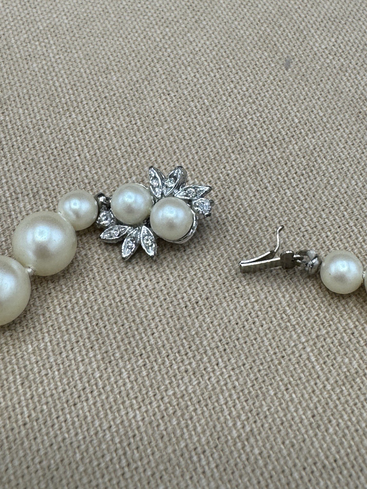 Vintage Japan Faux Pearl Necklace Rhinestone Clasp Dangle Pearl Leaves 16.5 In