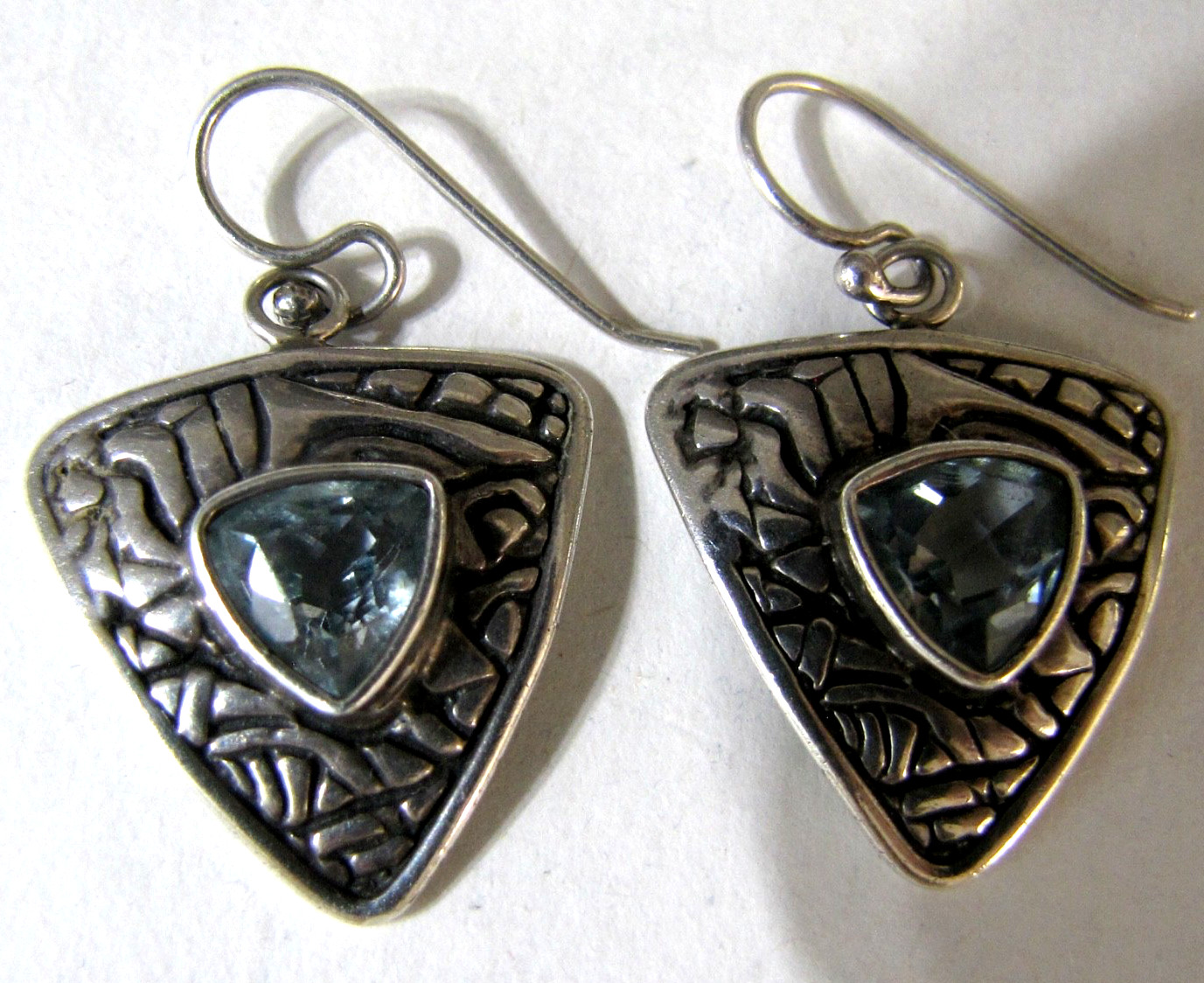 Vintage Sterling Silver Trillion Blue Topaz Tribal Shield Earrings Signed DC 925