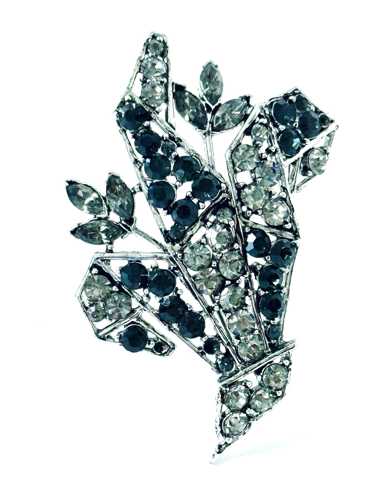Vintage WEISS Signed Brooch 3″ Black Diamond, Jet, Clear Rhinestone Floral Spray