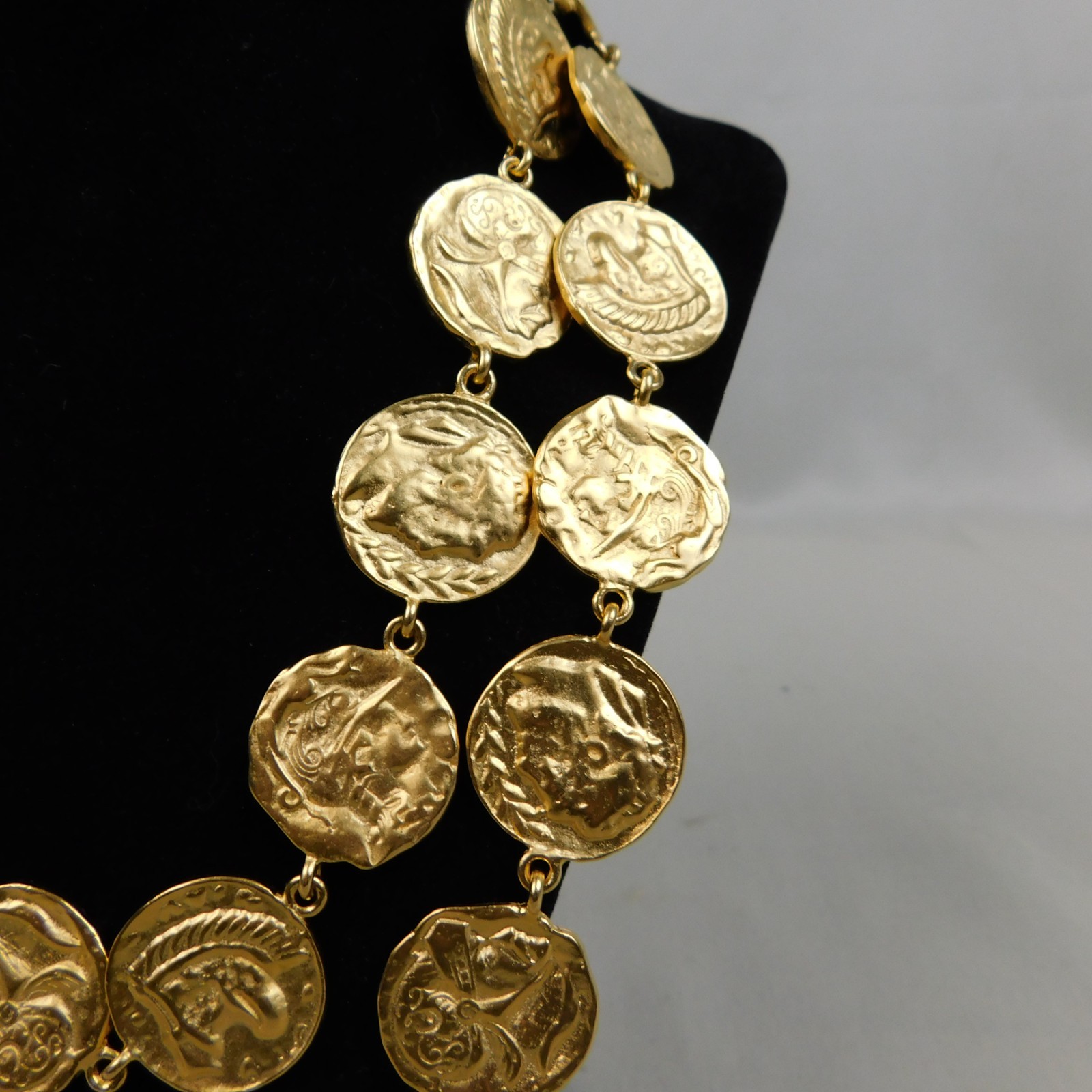 Vintage 1980s Gold Tone Double Strand Roman Coin Necklace #77