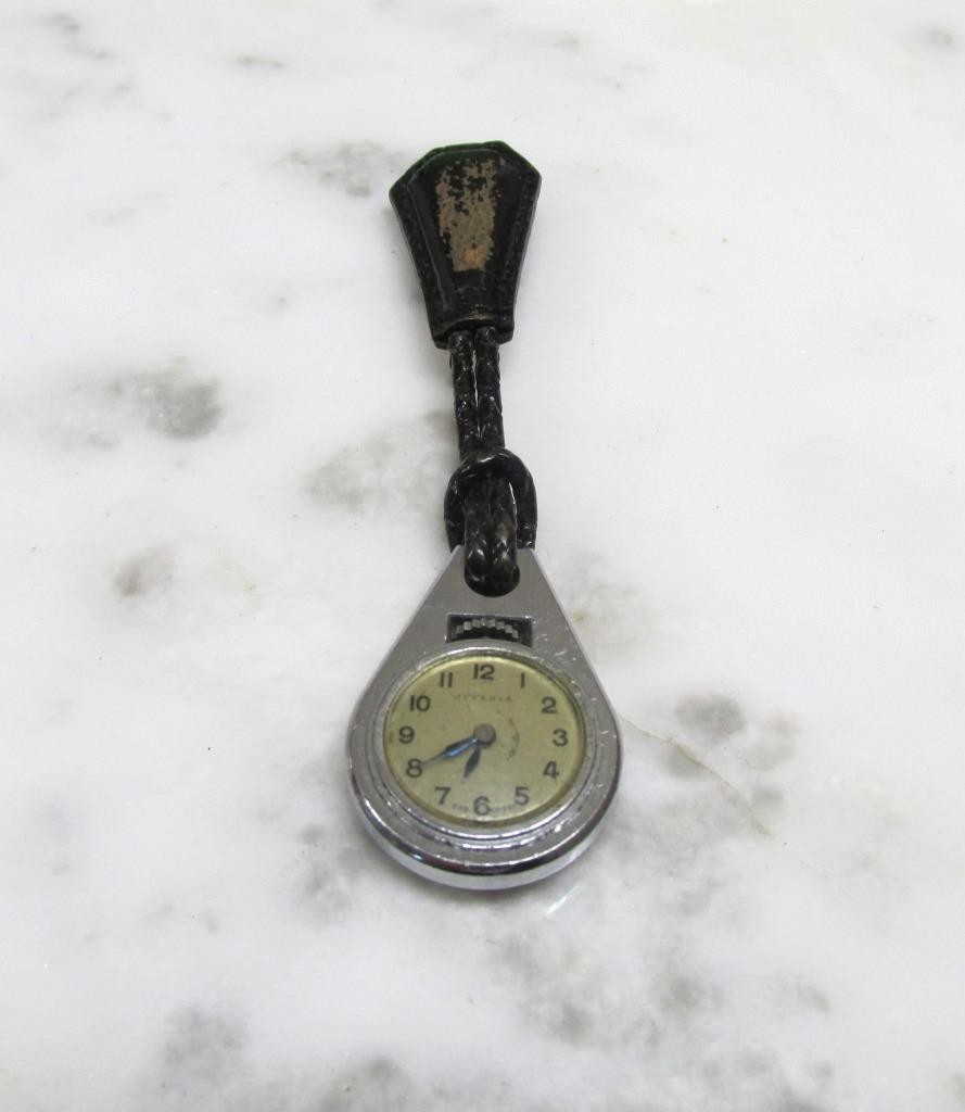 Vintage Juvenia Manual Watch Brooch w/ Leather Strap ~ 17 Jewels ~ 8-C672
