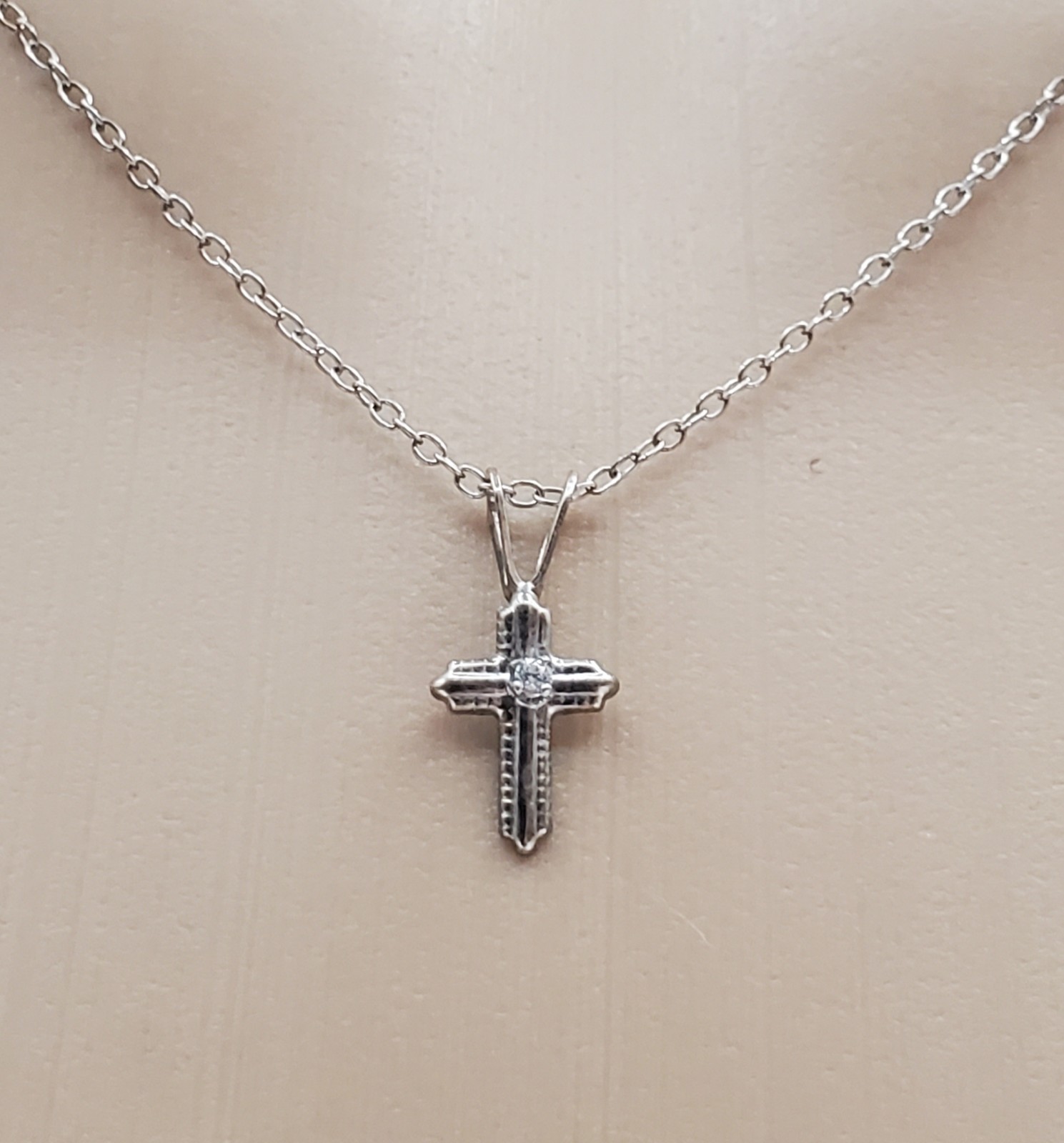 VTG 925 CZ Cross 16in Dainty Necklace 925 Sterling Silver 6.6gtw Tiny Signed JCM