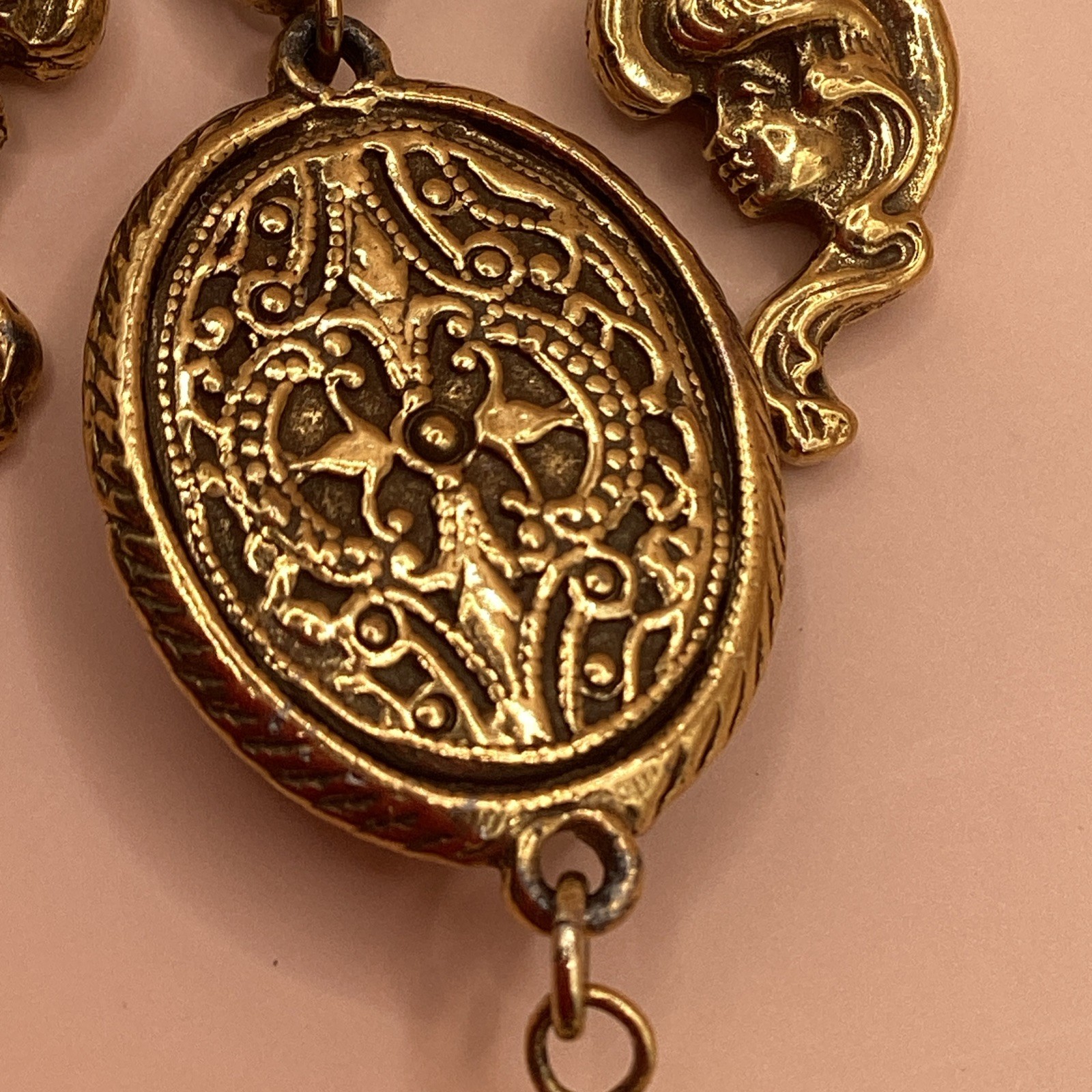 Victorian Revival Gold Tone Pendant Necklace W/ Black Oval Cameo Hand Painted