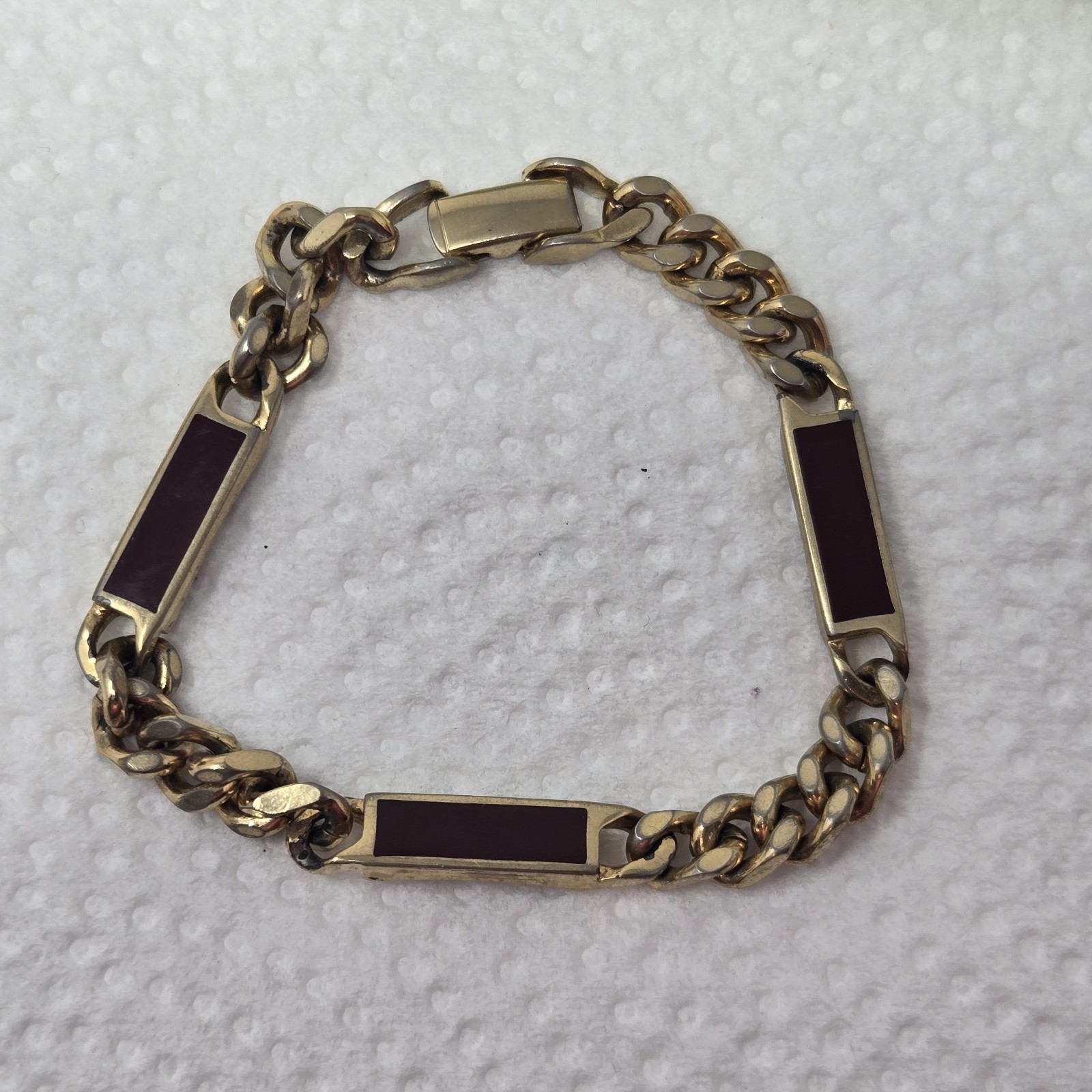 Vintage Avon Men’s Bracelet 1978 Trazarra Gold Tone Burgundy Dark Red Enamel