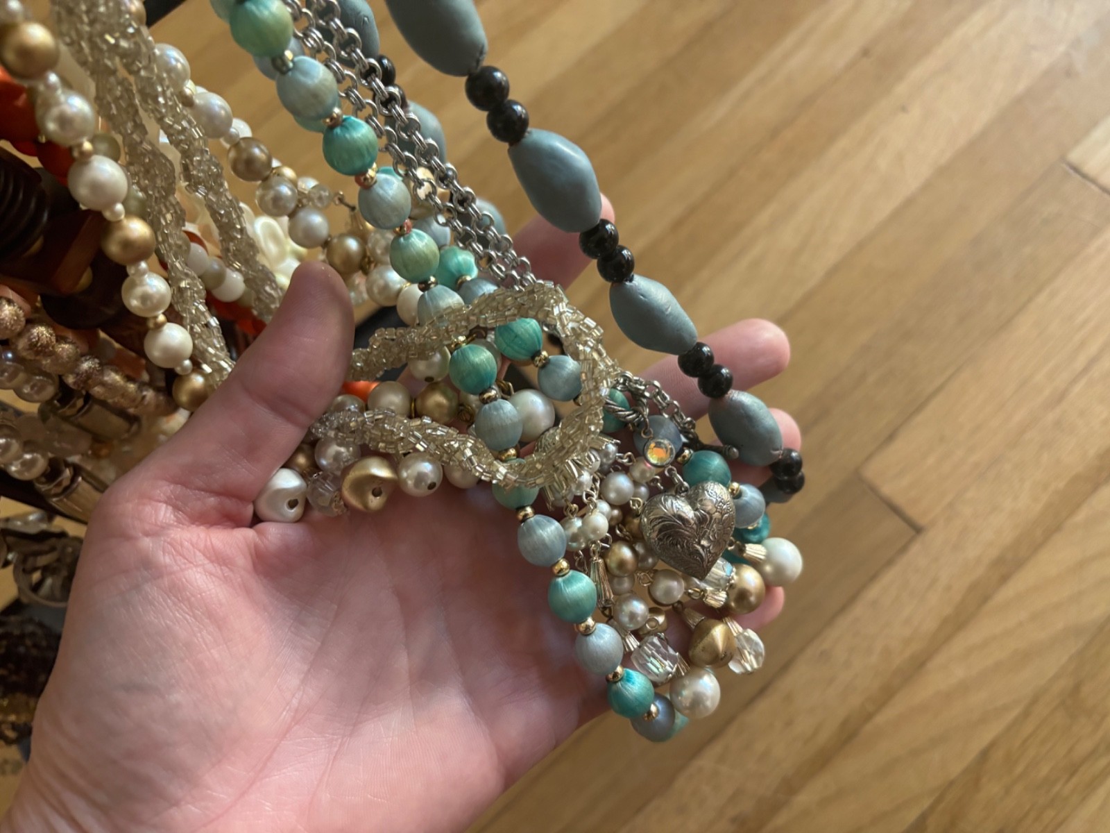 lot of 26 vintage necklaces all different styles and lengths
