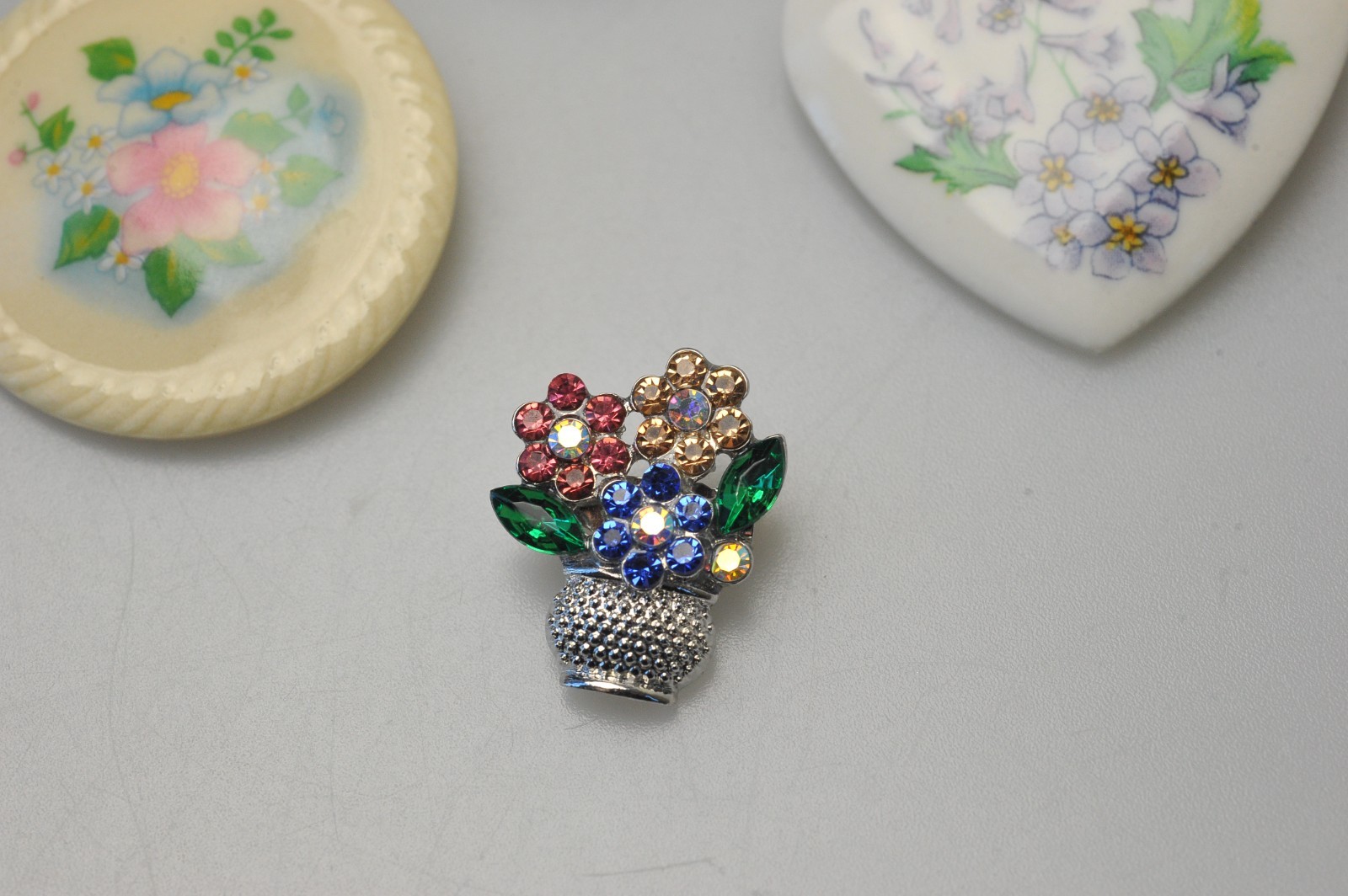 Vtg to now Brooch LOT flower floral Rhinestone 2 Avon 1 hand painted signed