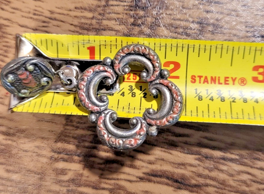 Vintage 1970s Quatrefoil French Style Silver Tone Dangle Earrings