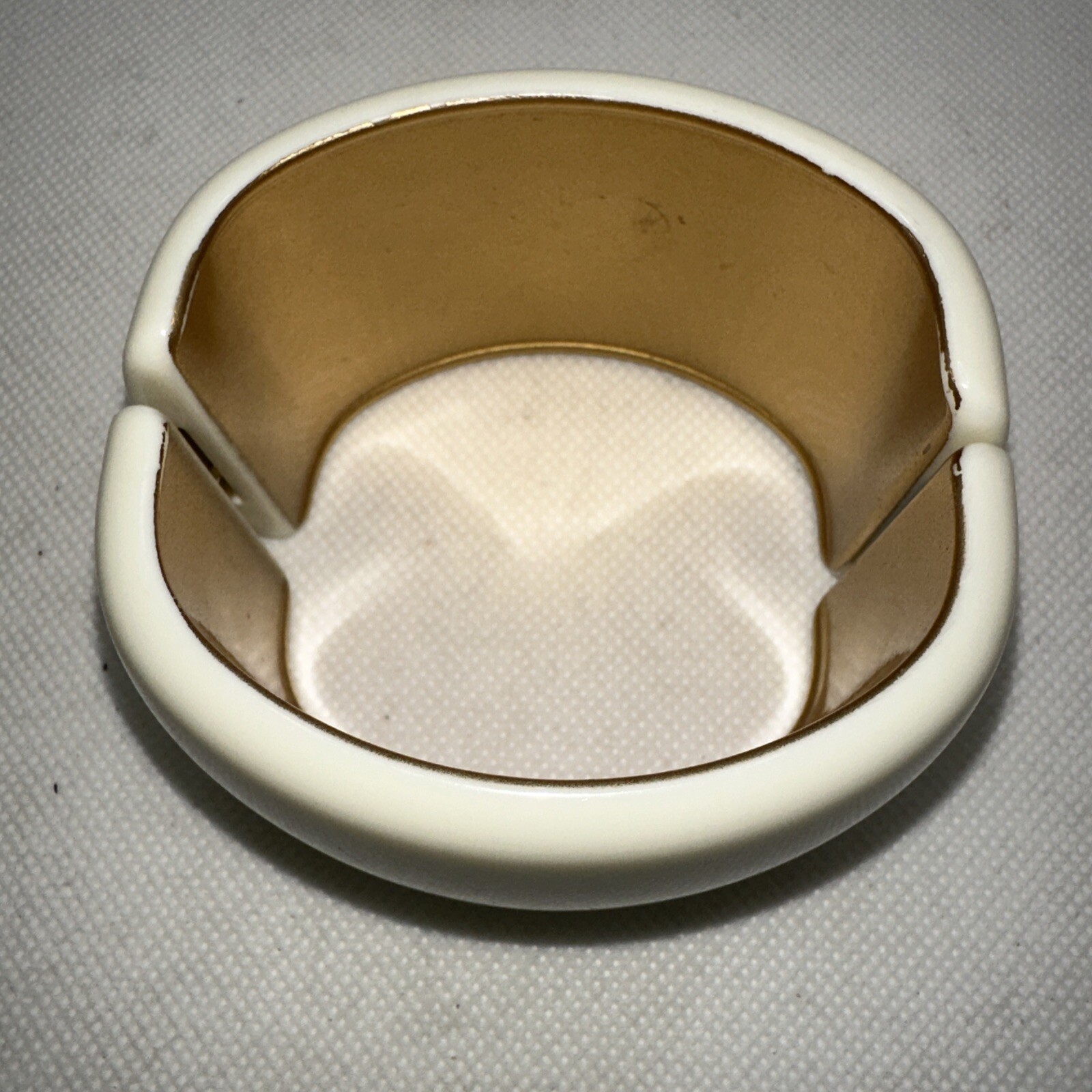 VTG White Hindge Bracelet Has A Honeybee Inside Snap Magnetic Closure
