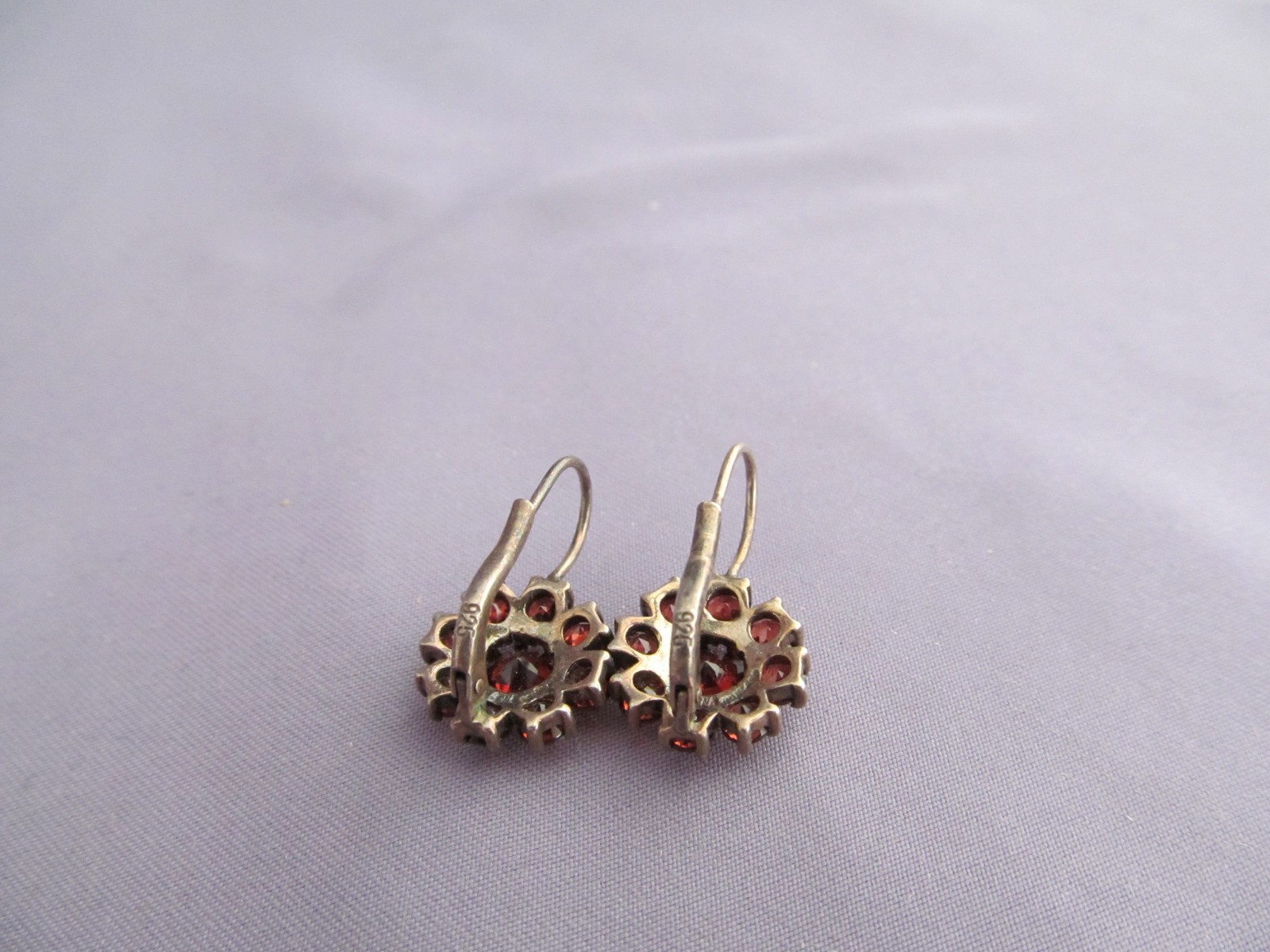 VINTAGE STERLING CLUSTER ROUND RED GARNET DROP DANGLE PIERCED SNAPBACK EARRINGS
