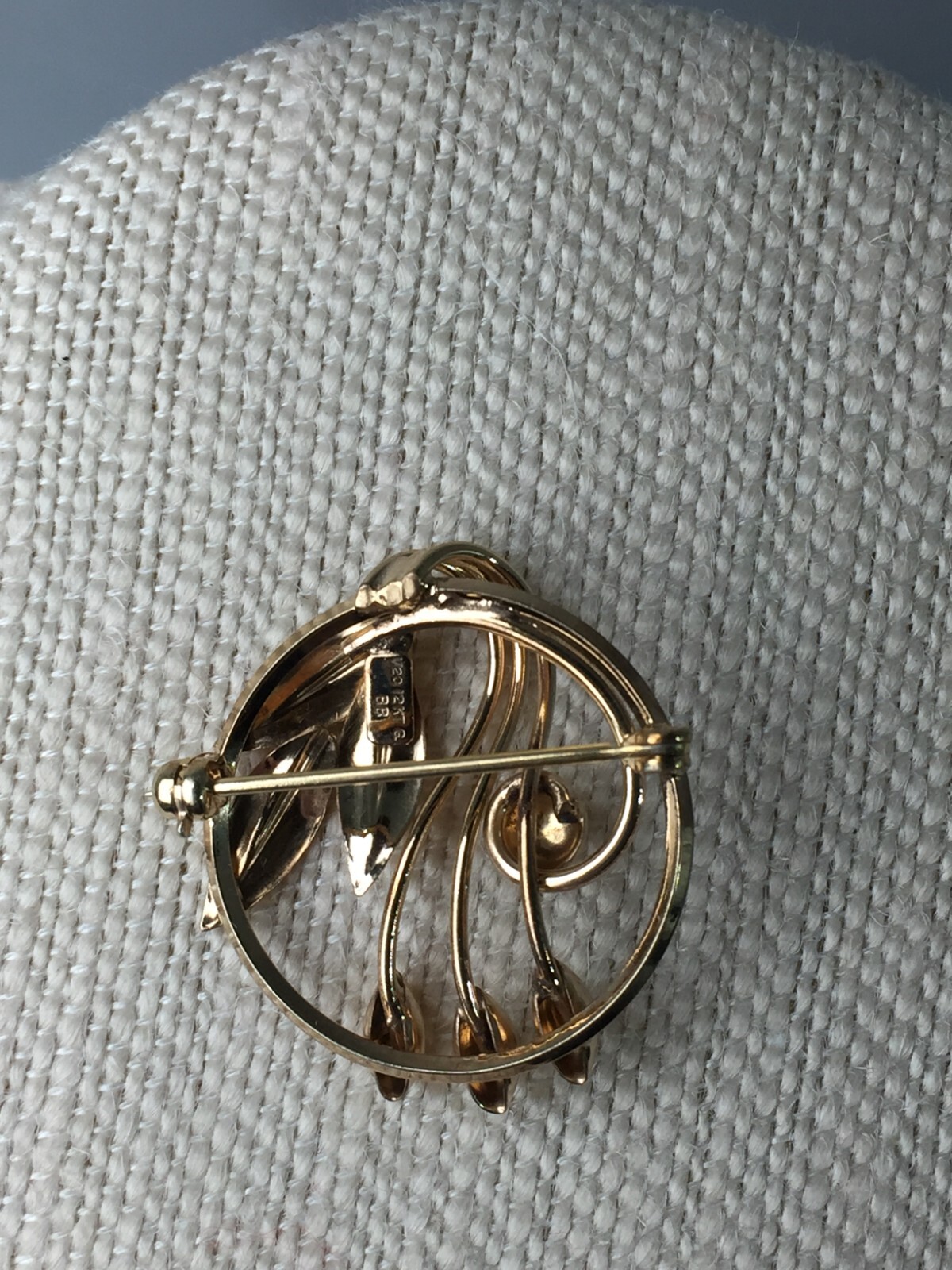 Lovely Vintage BB Binder Brothers 1/20 12K Gold Filled Flower Pin Brooch, 1 1/4″