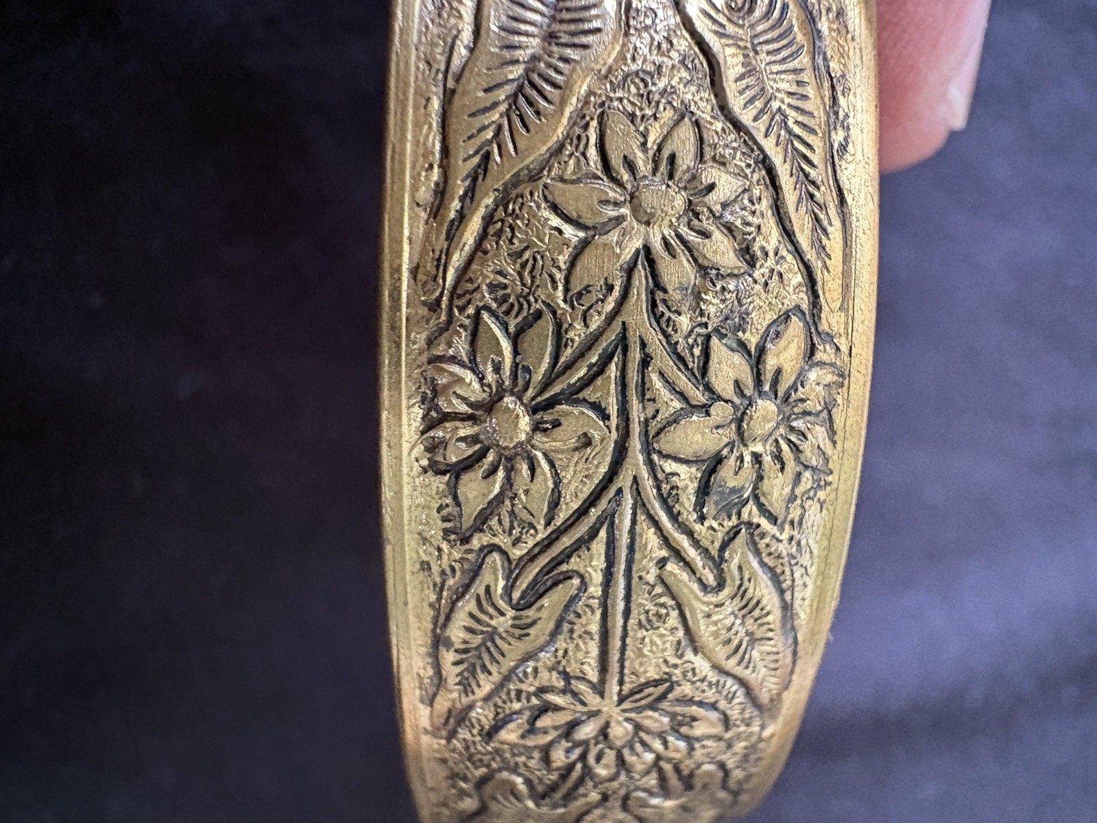 Vintage Lot of 2 Gold Floral Engraved Hinged (1) Brass Bangle Bracelets