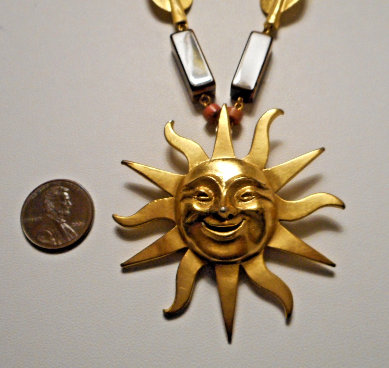 1970s Alva Museum Replicas Tiger’s Eye Stone Bead Necklace w Smiling Sun Pendant