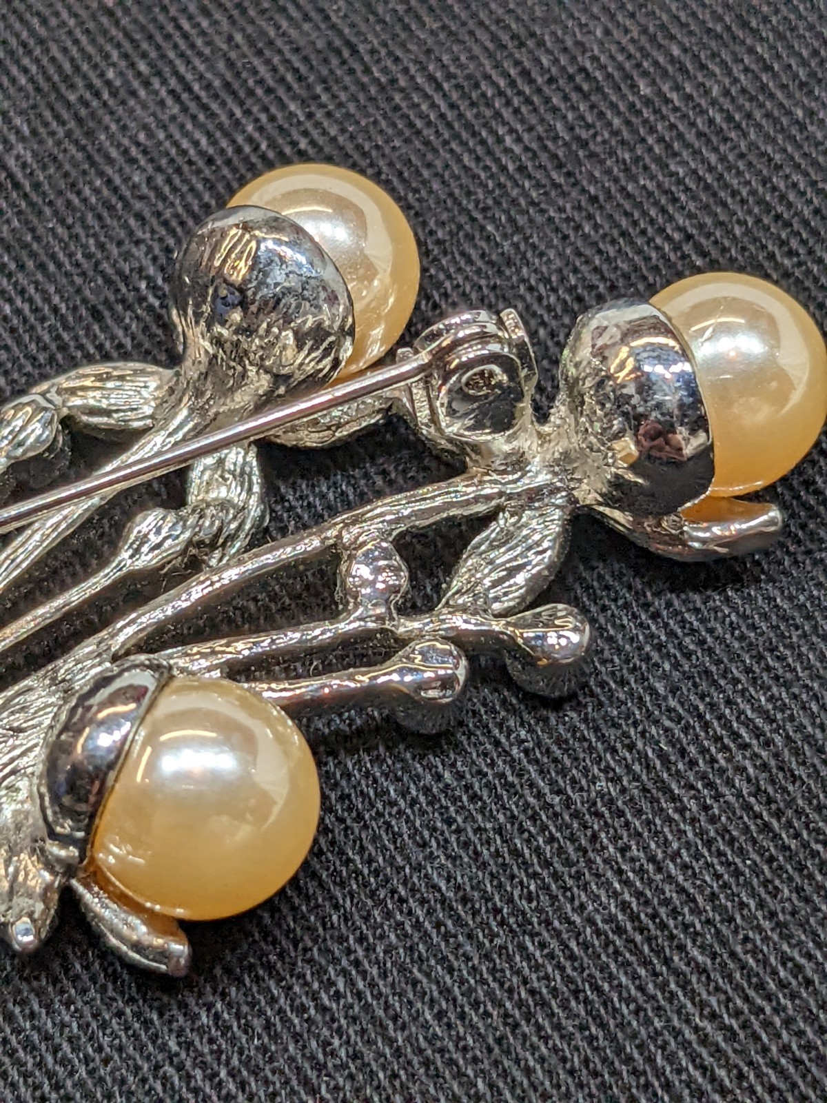 Vintage Rhinestone Floral Spray Brooch Silver Tone Faux Pearl Flower Bouquet Pin