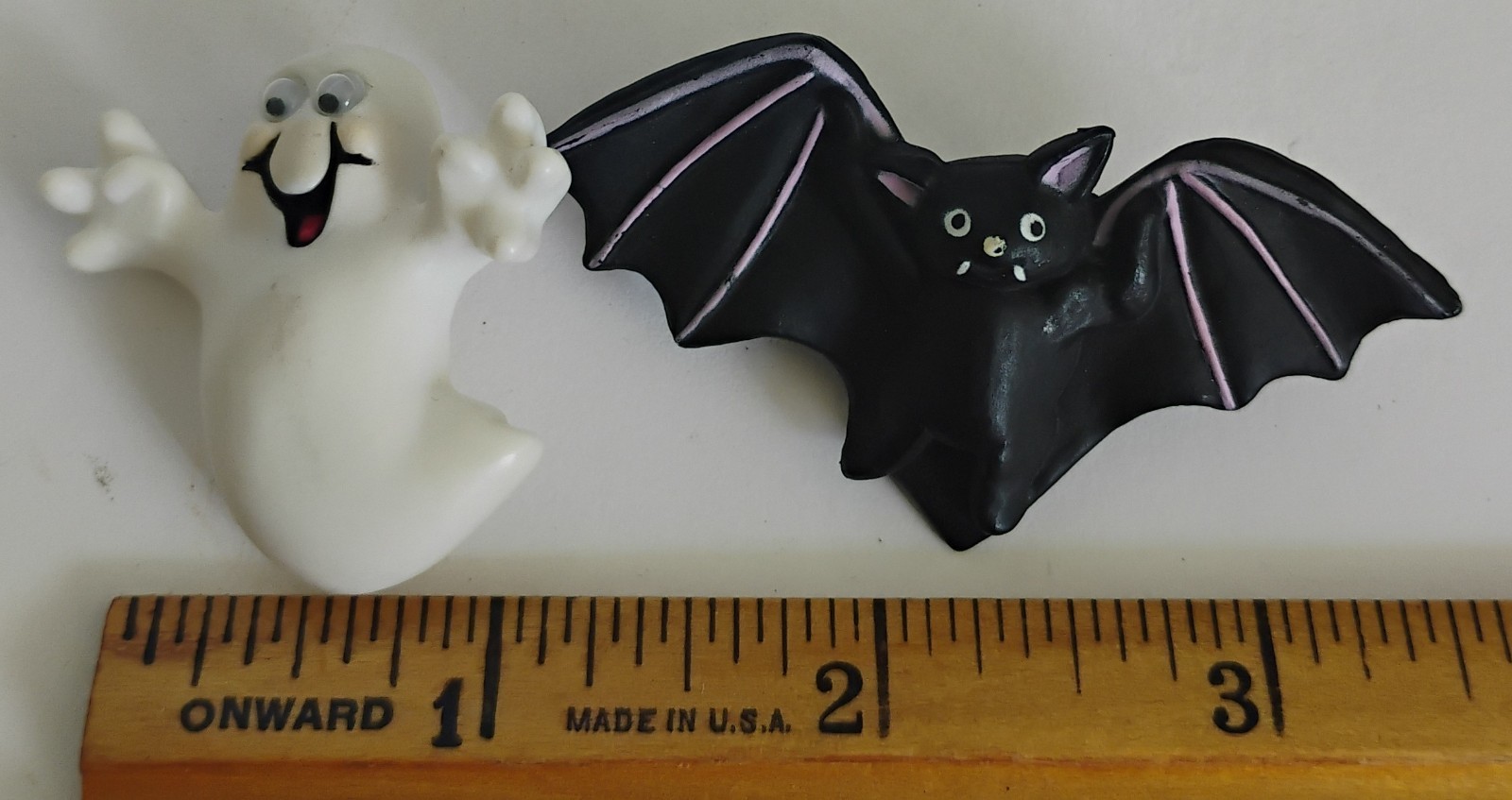 Fun World PIN Halloween Vintage Black BAT & Hallmark Ghost Holiday Brooch Lot