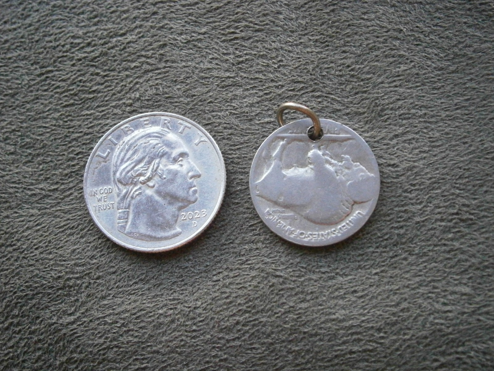 Indian Head Buffalo Nickel US 5 Cents Coin Vintage Bracelet Charm ~Rubbed~ 4.8g