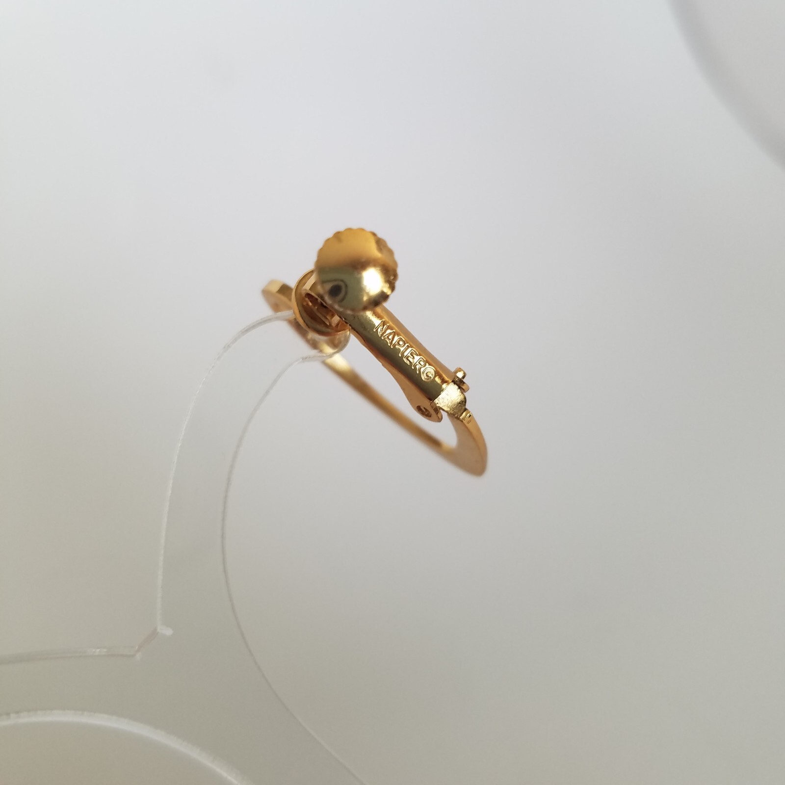 Vintage Napier Goldtone Earrings Screw Back Hoop Old Money Classic