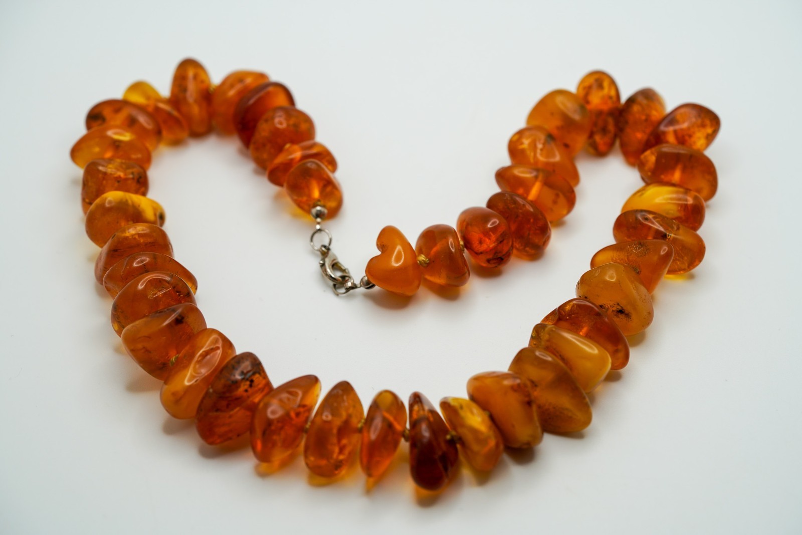 Vintage Chunky Amber Bead Necklace 18″ x 17mm 62g JB45