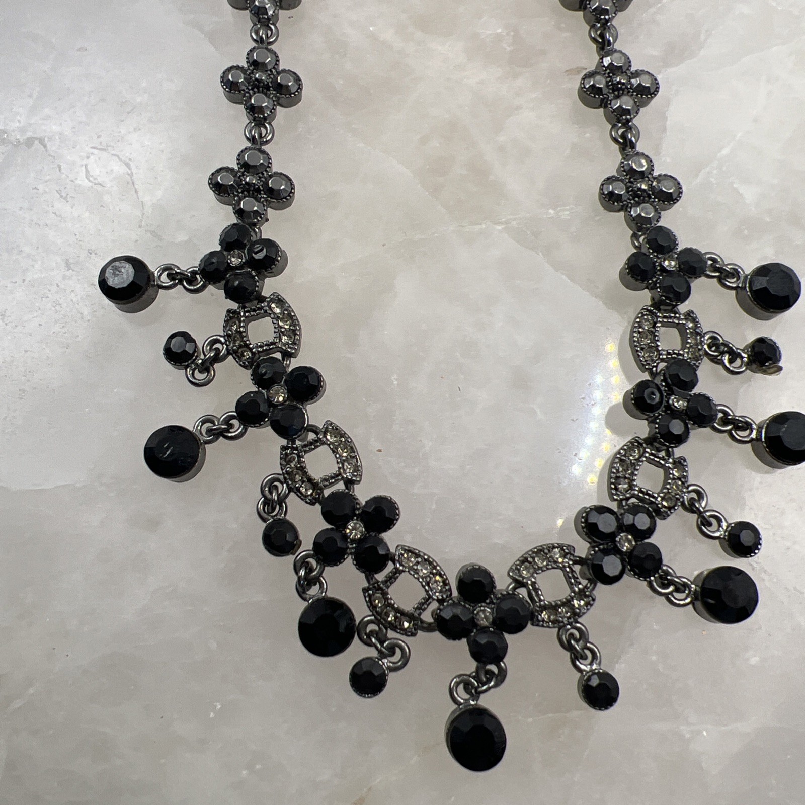 Vintage Avon 16″ Gunmetal Hematite Rhinestone Choker Necklace with 3″ Extender