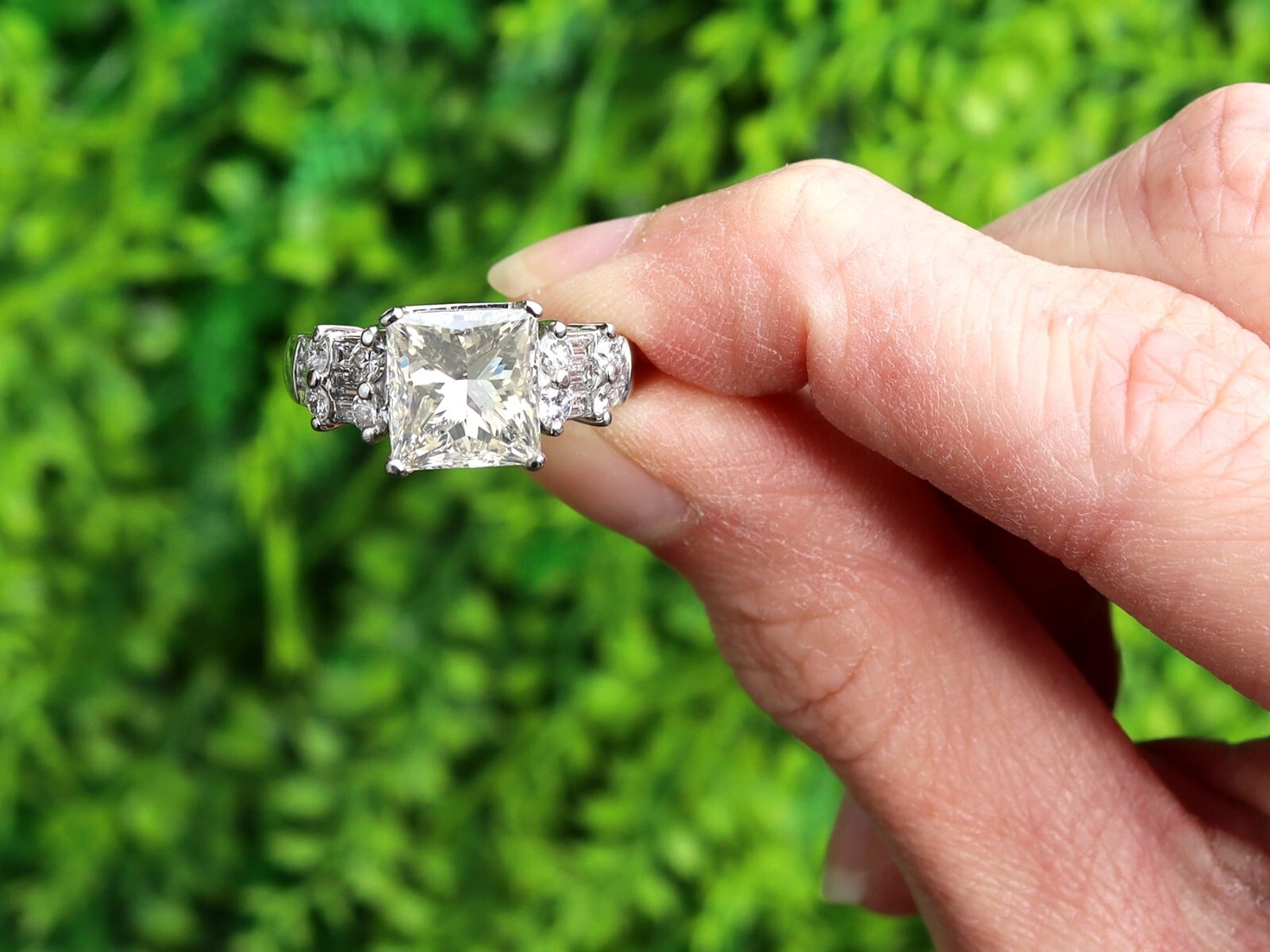 Vintage 5.12ct Diamond and Platinum Solitaire Ring