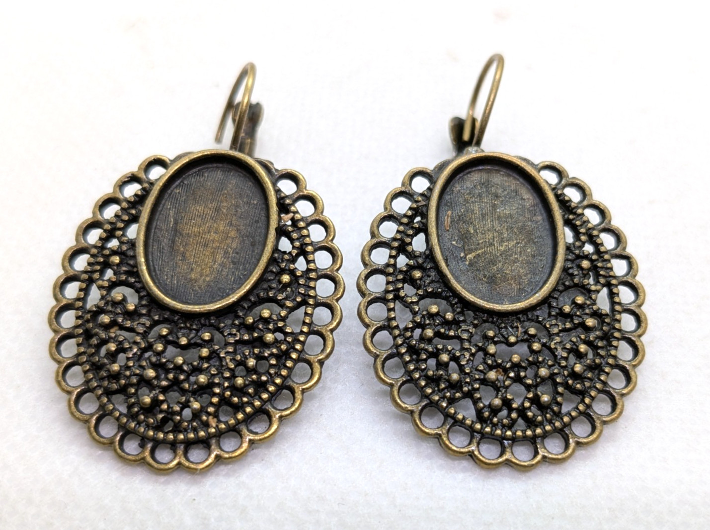 10 Bronze Colored Earring Blanks Bezel Settings Filigree Border Cabochon Base