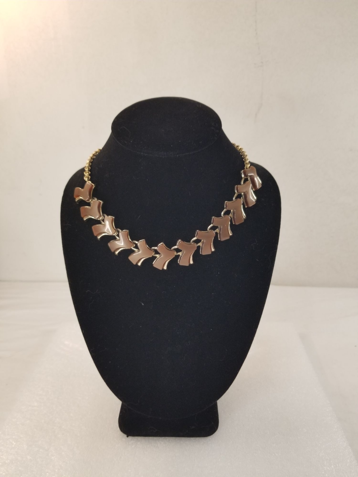 Choker Gold Tone Brown Seven Necklace Extender With Artichoke Retro Fun Vintage