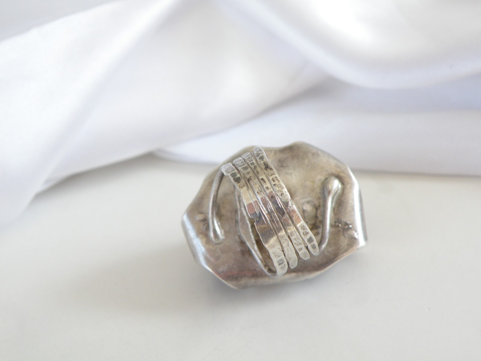Vintage Sterling Silver 925 Banded Agate Brutalist Modernist Statement Ring 7