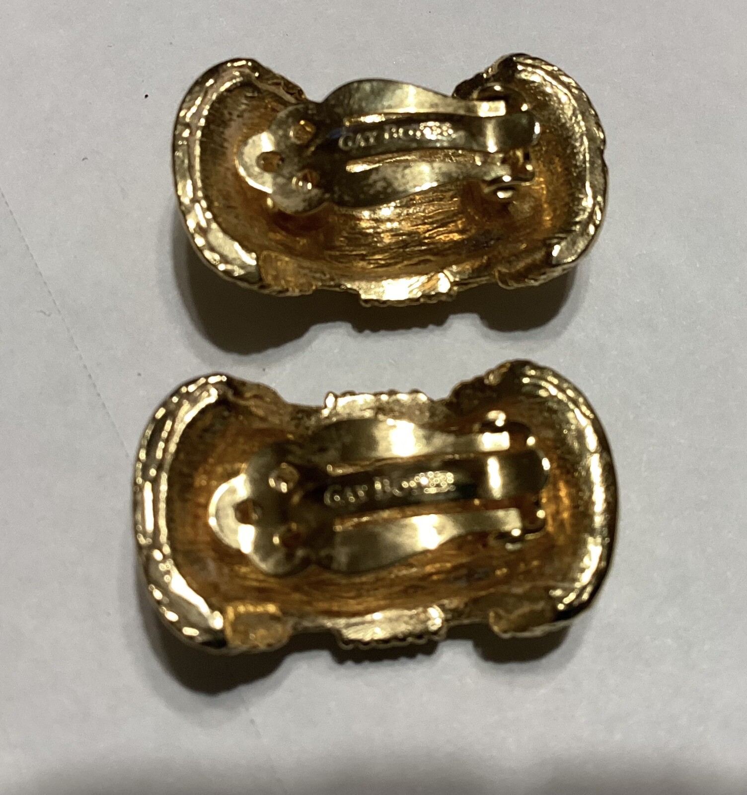 Gay Boyer Gold Tone Oval Rope Clip On Earrings Vntage Signed