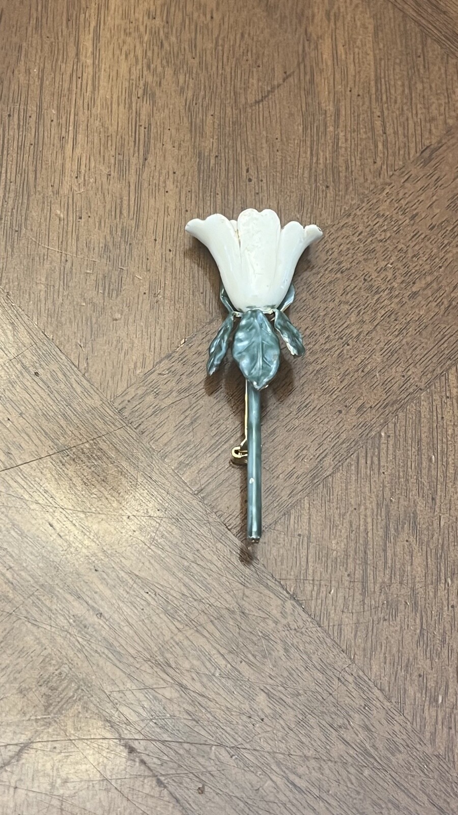 Vintage Sandor Off-White Enamel Tulip Flower Brooch Gold Tone Signed Rare!