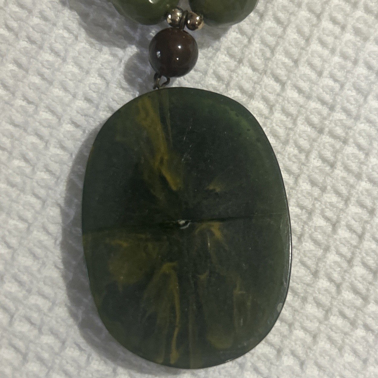 Green And Brown VTG Necklace With Large Green Pendant Lobster Claw Clasp