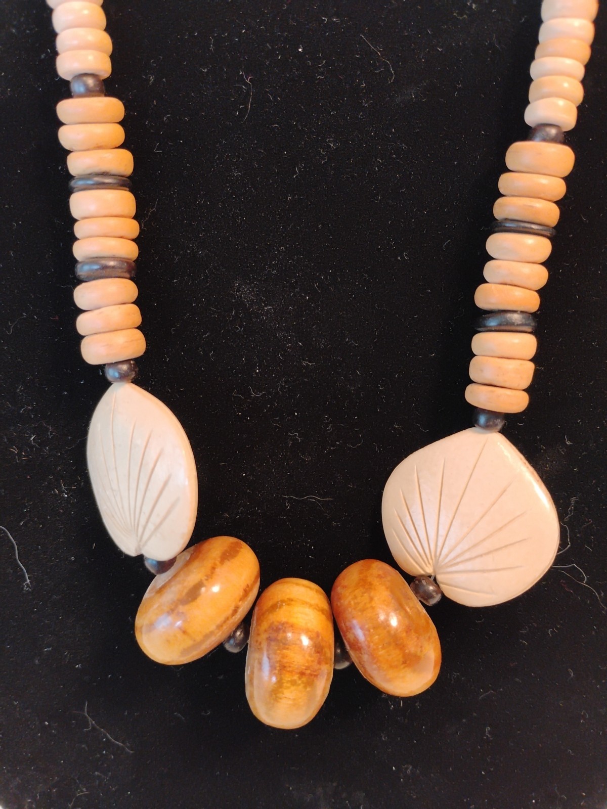 VTG Carved Shell Amber Resin Beads Ethnic Boho African Organic Necklace