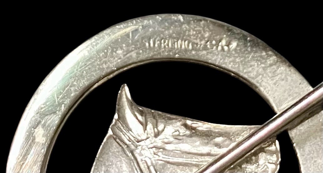Vintage CARL ART Sterling Silver Equestrian Horse Head Horseshoe Brooch Pin