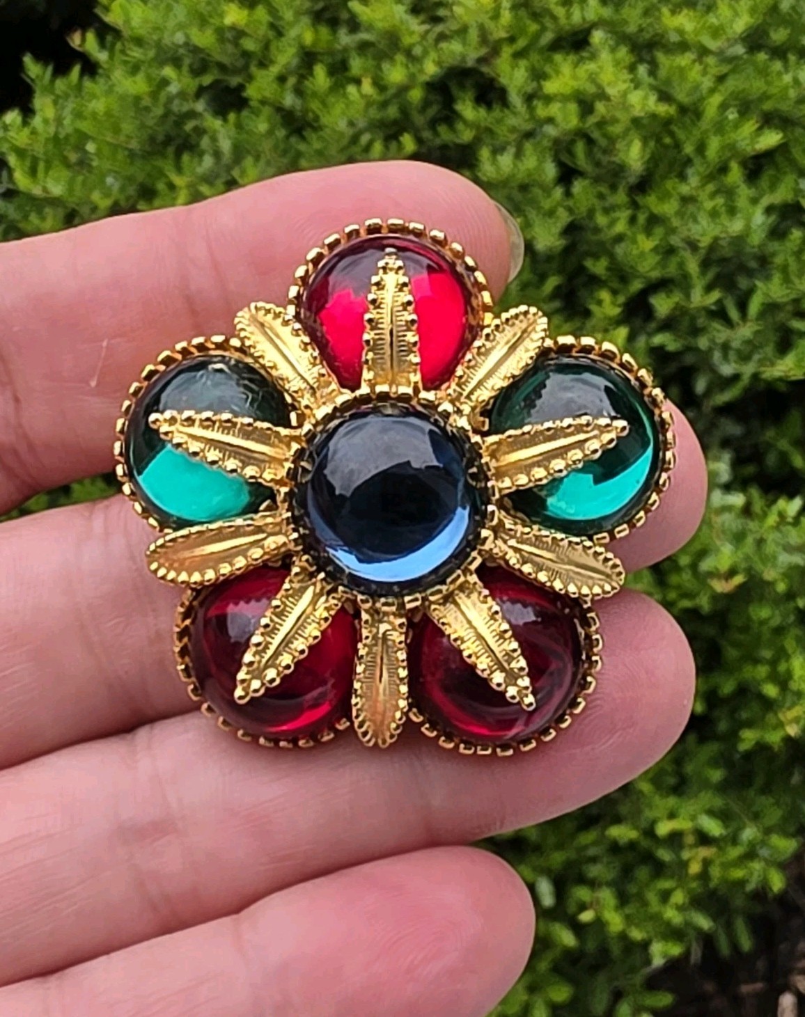 Vintage Signed Sphinx Multicolor Mughal Gripoix Glass Cabochon Floral Brooch 2”