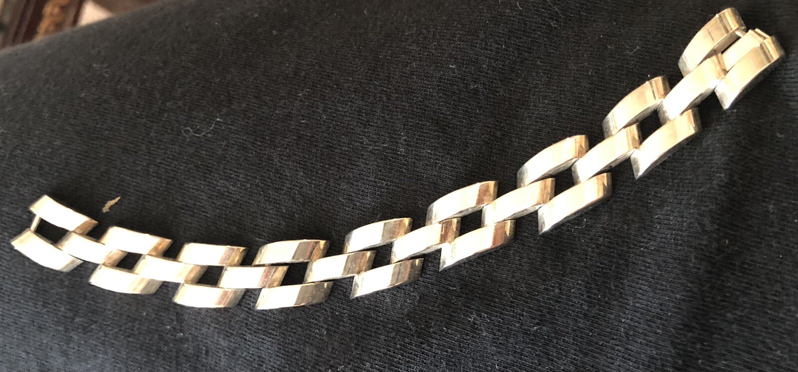 Vintage Modernist Half Circle Links with Rounded Top Silverplate Bracelet
