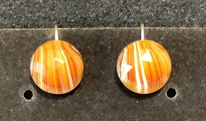 Vintage Faceted Dome Shape Polished Banded AGATE Screw Back Earrings Set