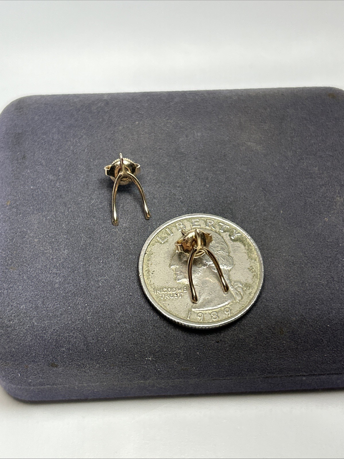 Vintage BDA Budlong Docherty Armstrong 10k Yellow Gold Wishbone Stud Earrings