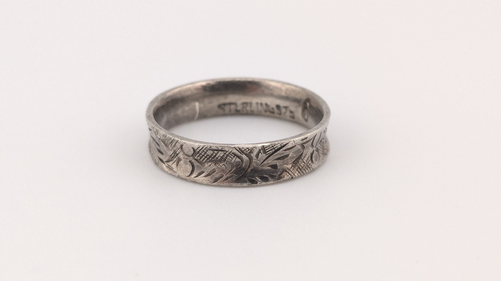 Vintage Sterling Silver Ring Etched Unique Nature Leaf Flanged Edges Size 6.75