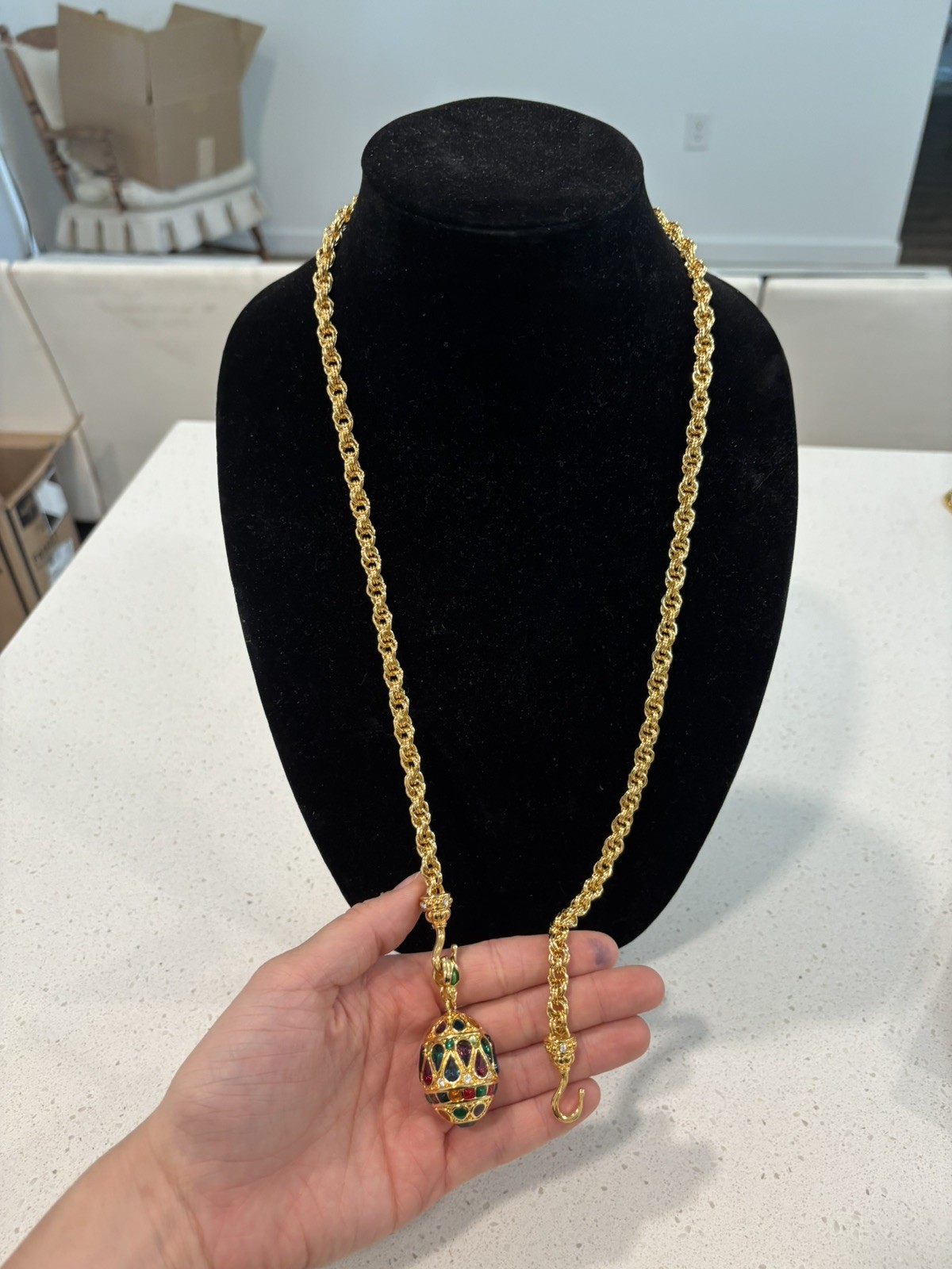 RARE joan rivers muticolor crystal egg pendant and hook chain