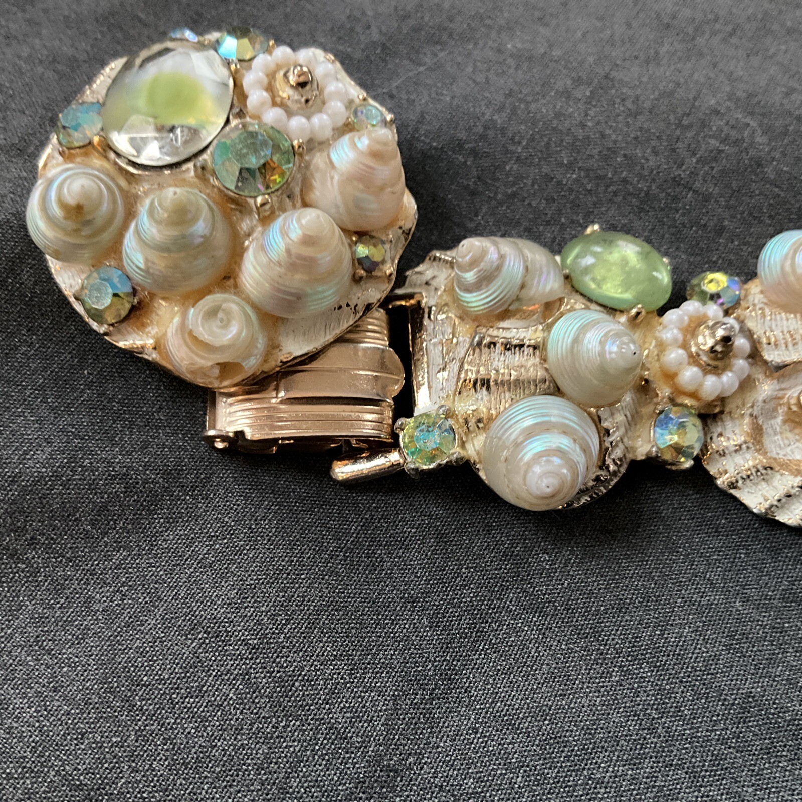 Vintage Art SEASCAPE Shells, Pearls, Rhinestone Bracelet and CLIP Earrings RARE!