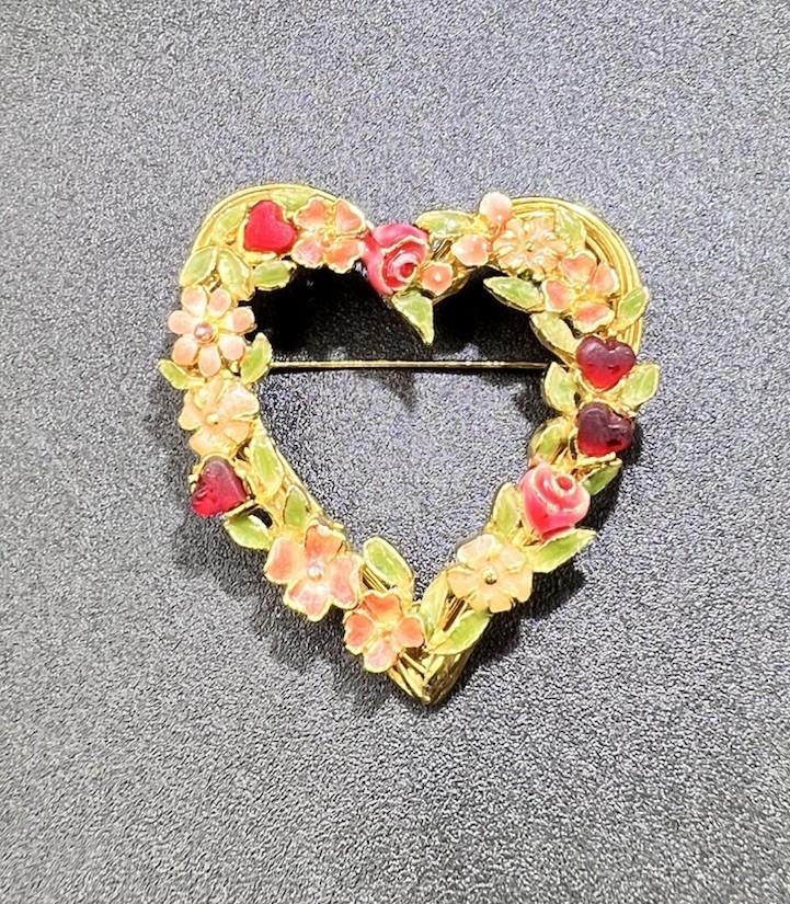 Vintage Gold Plated, Enamel, Flowered Heart Brooch