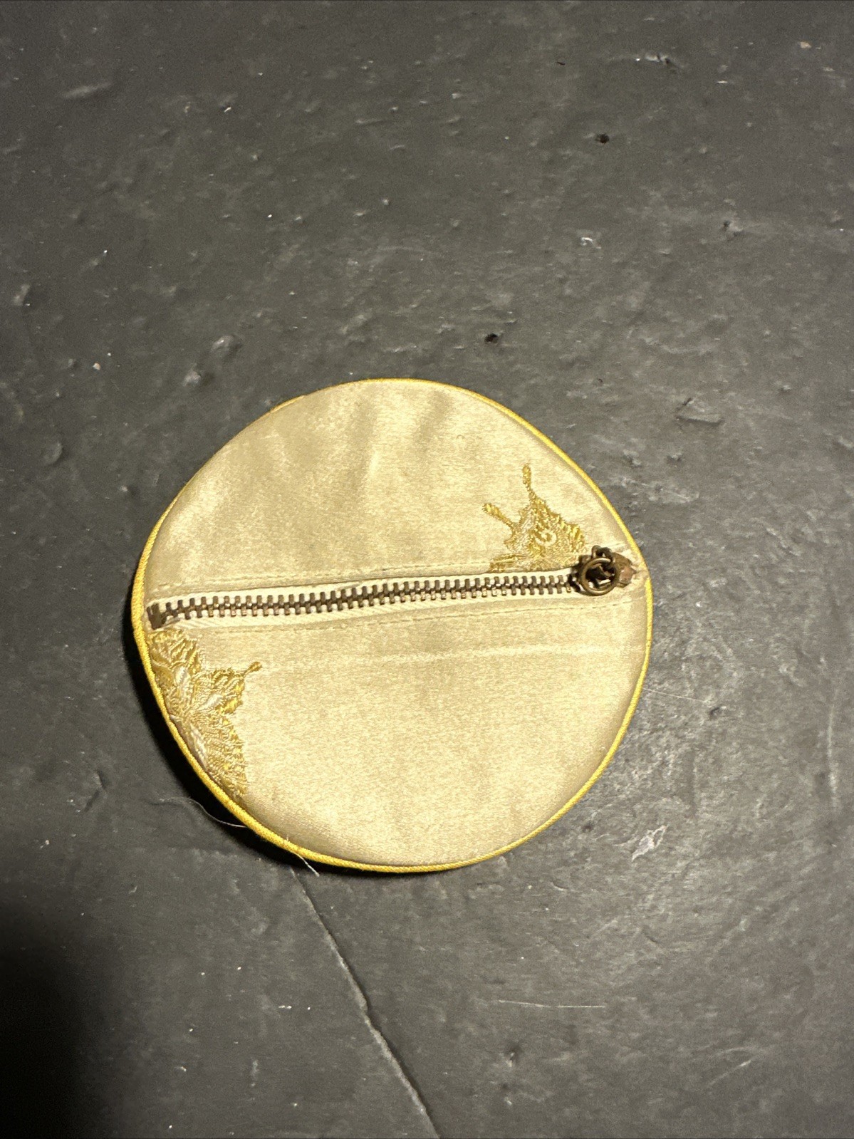 Art Deco Ornate Gold Mother of Pearl Magnifying Glass Circa 1920’s Measures 4#M4