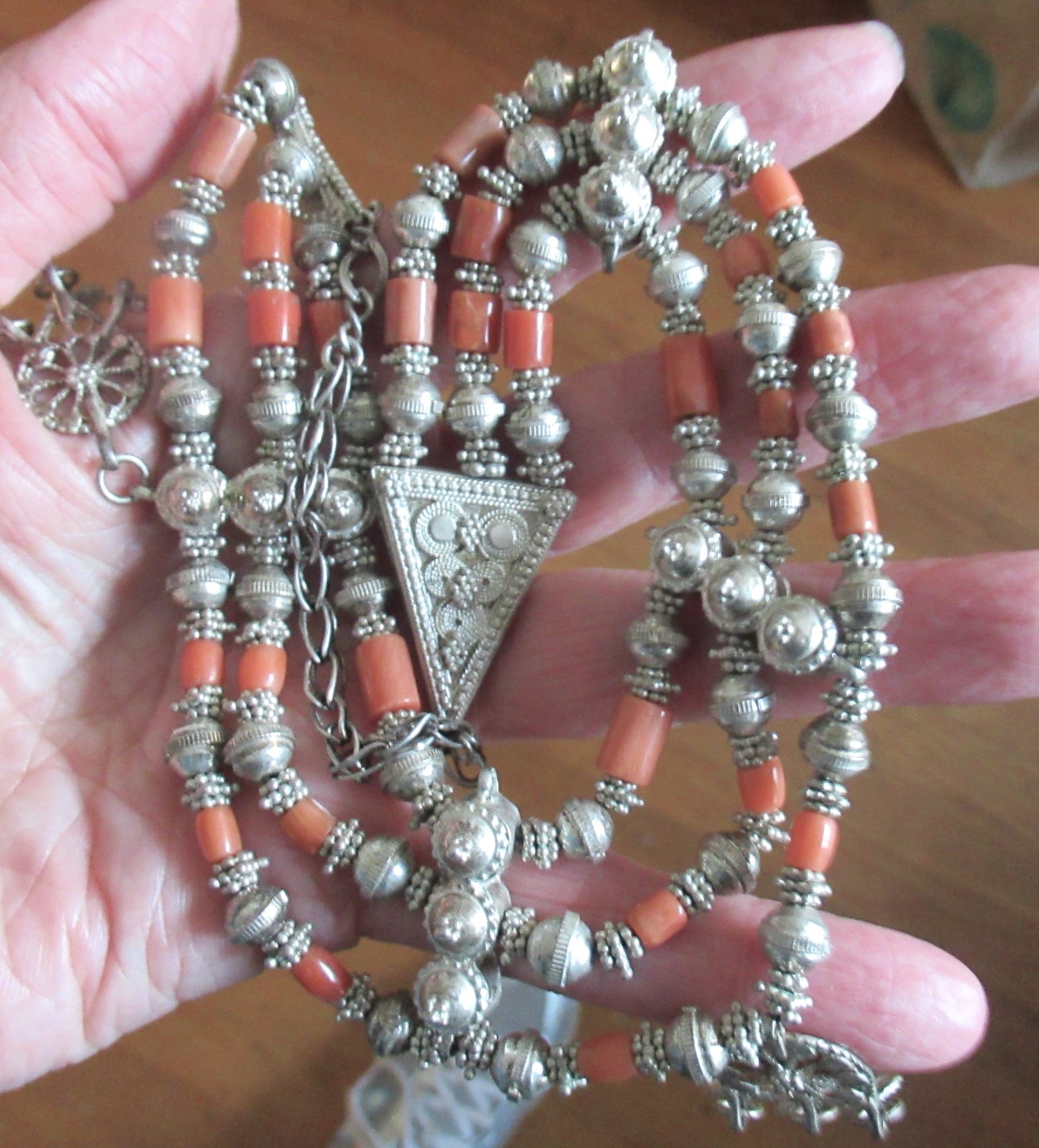 HUGE STATEMENT STERLING FESTOON NECKLACE w CORAL, 19 INCHES, 88 GRAMS, YEMENITE?