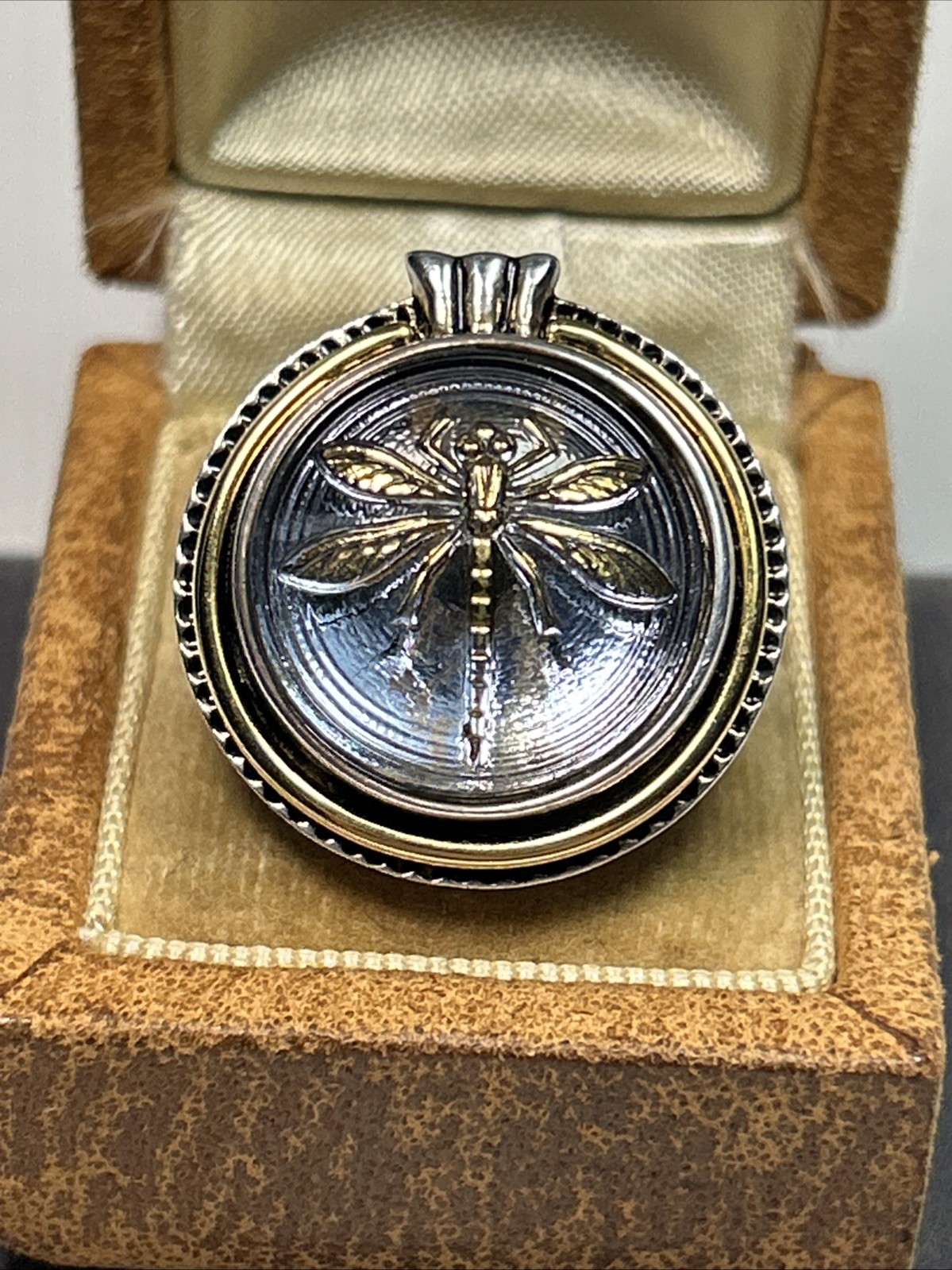 AKR Amy Kahn Russell Sterling Silver Czech Glass Dragonfly Round Cocktail Ring