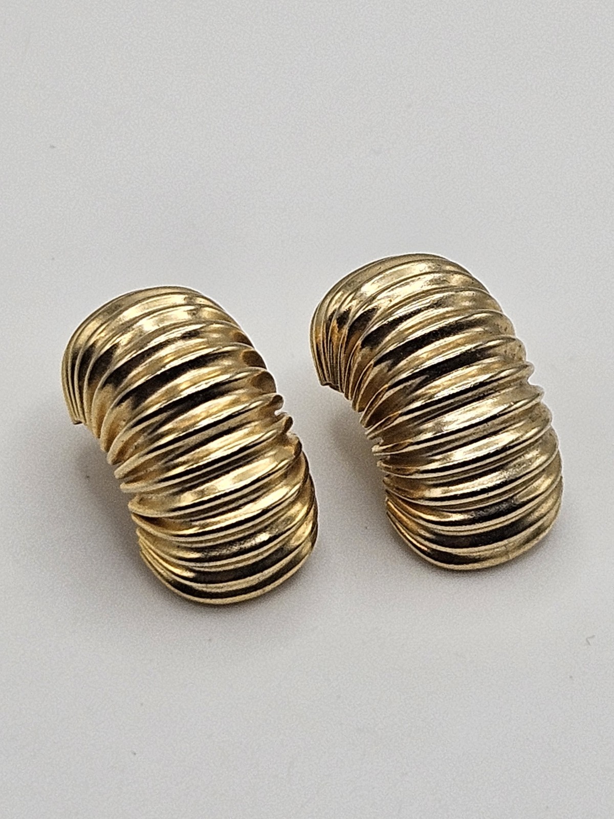 Vintage Gay Boyer Gold Tone Ribbed Dome Clip On Earrings Signed