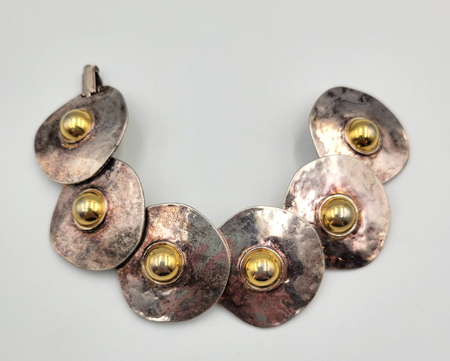 Brutalist Style Jewelry Set Hammered Disc Bracelet Clip on Earrings READ
