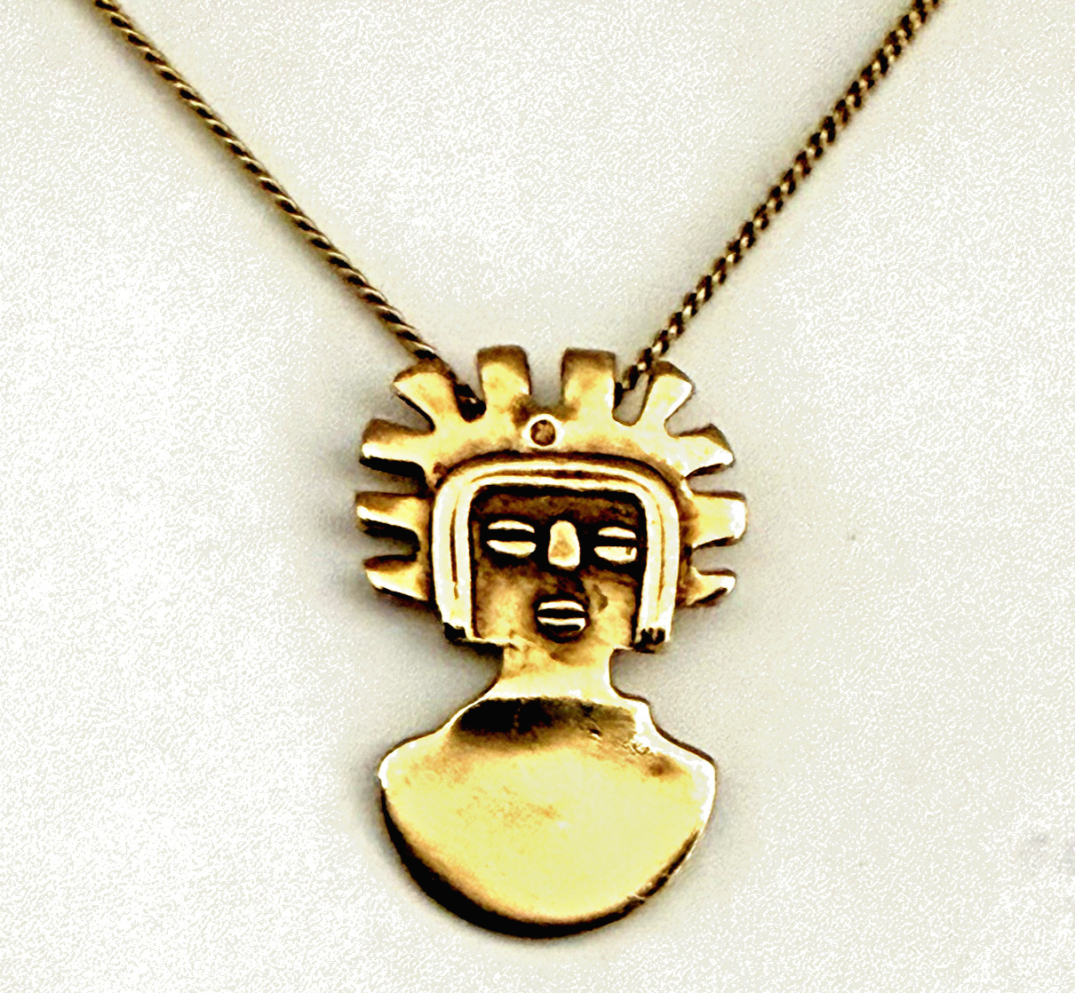 Vintage ALVA MUSEUM REPLICAS Maya ‘Man of the Sun’ Gold Tone Pendant Necklace