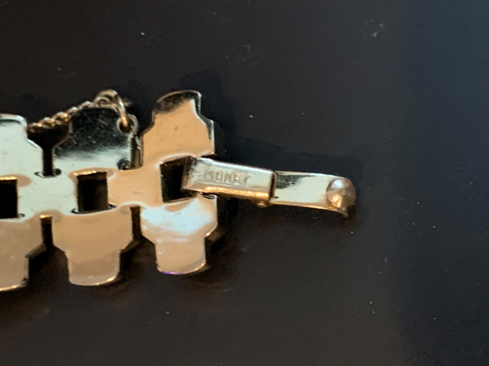 Vintage Monet Bracelet Articulated Gate Link Chain Gold Plated – wSafetyChain